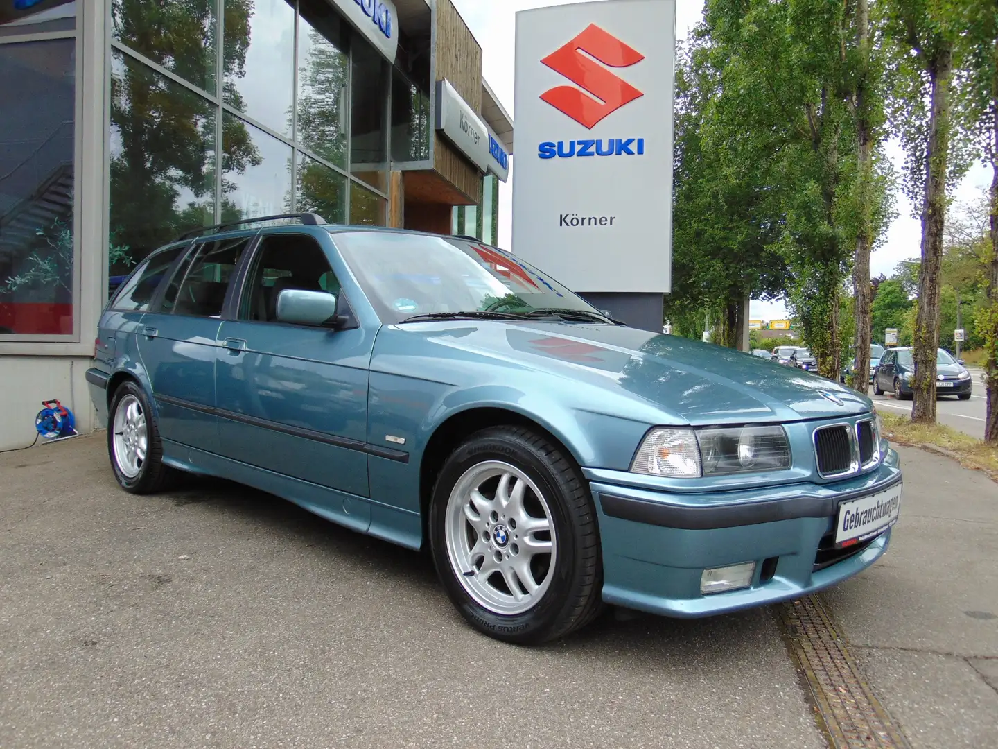 BMW 328 328i touring Zielony - 1