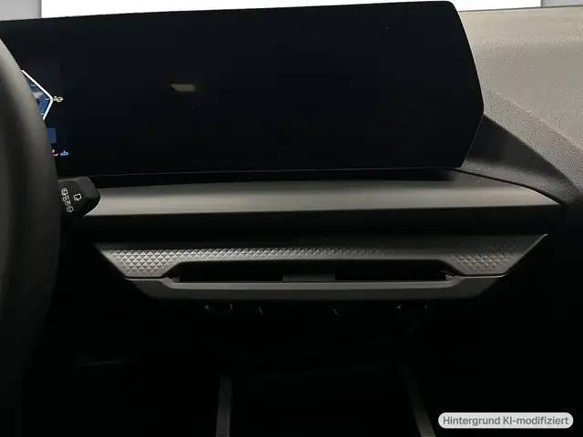 BMW 1 Series view 8