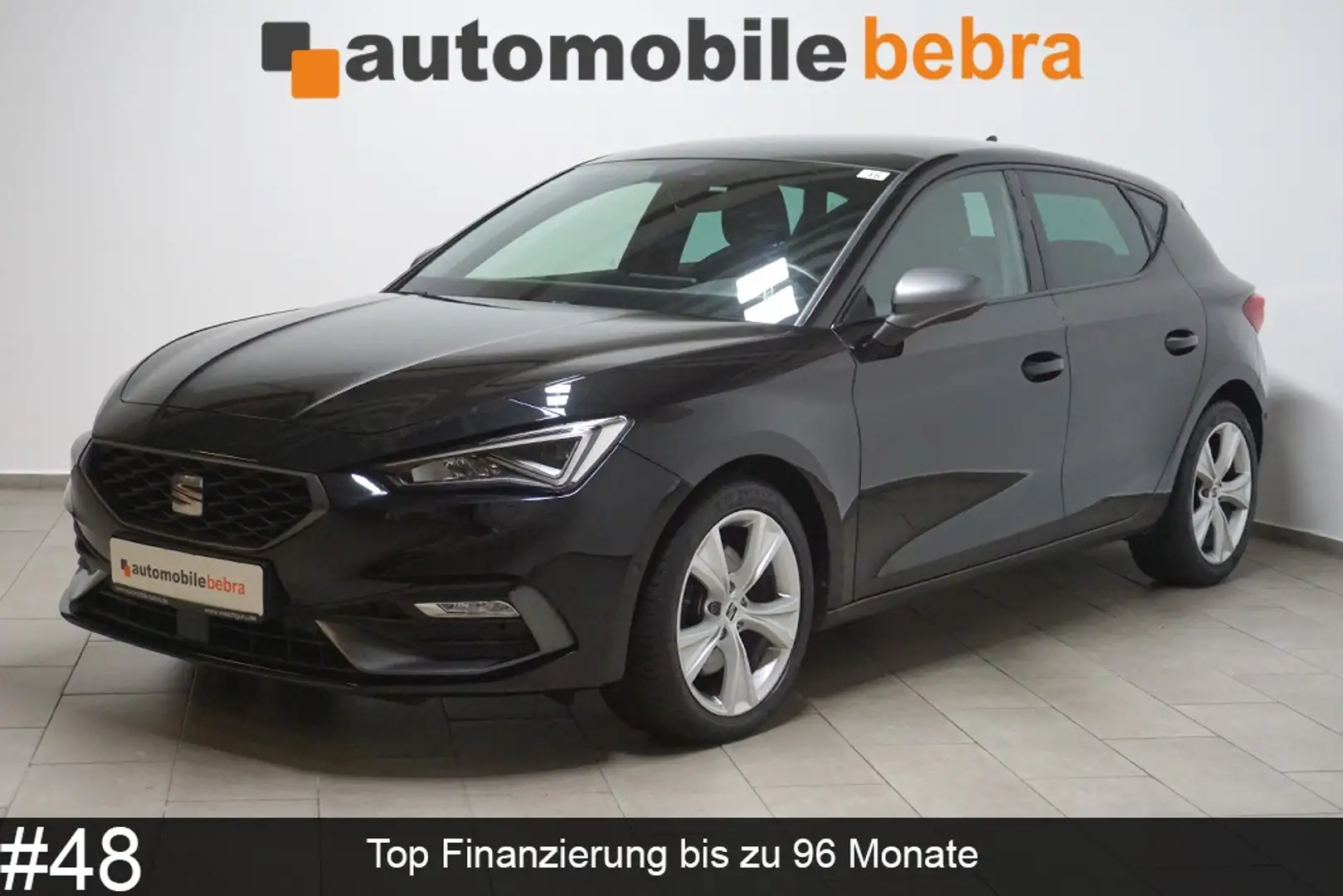 SEAT Leon 2.0TDI FR-Line Virtual Pano Navi LED 17 Noir - 1