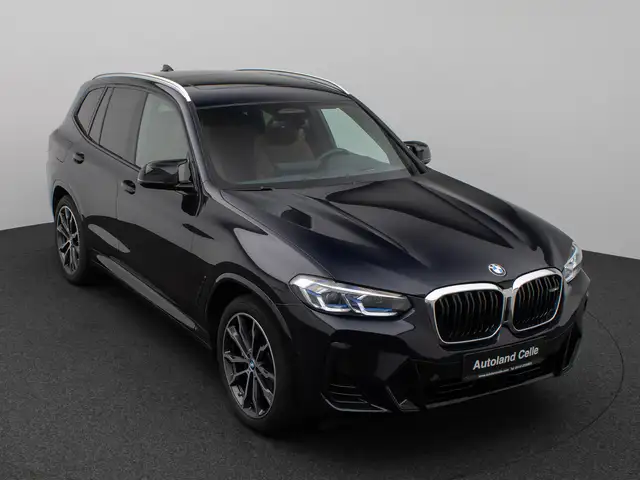 BMW X3 M view 3
