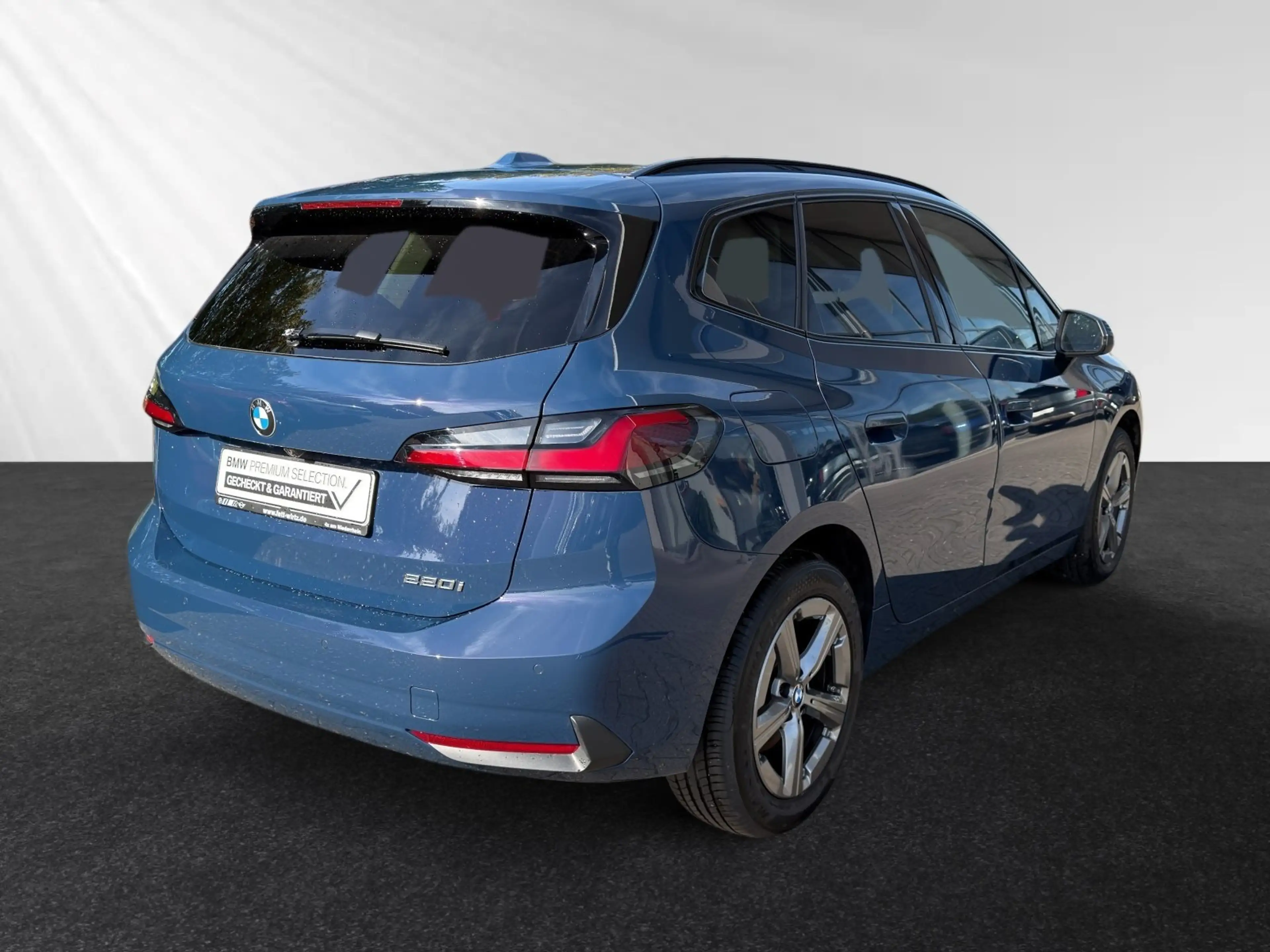 BMW 220 i Active Tourer AHK.|Sportsitze|ParkingAss. — photo 3