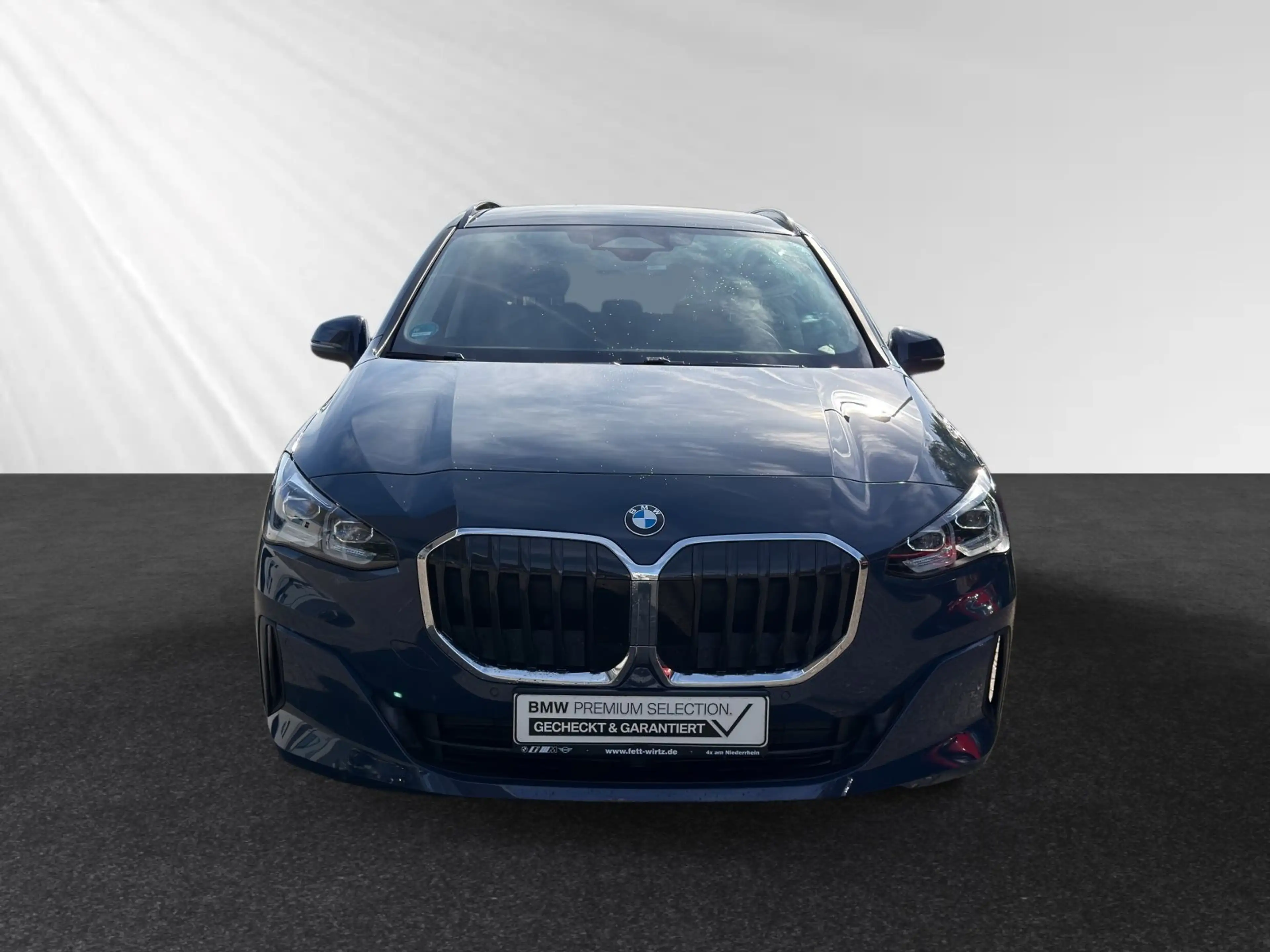 BMW 220 i Active Tourer AHK.|Sportsitze|ParkingAss. — photo 5
