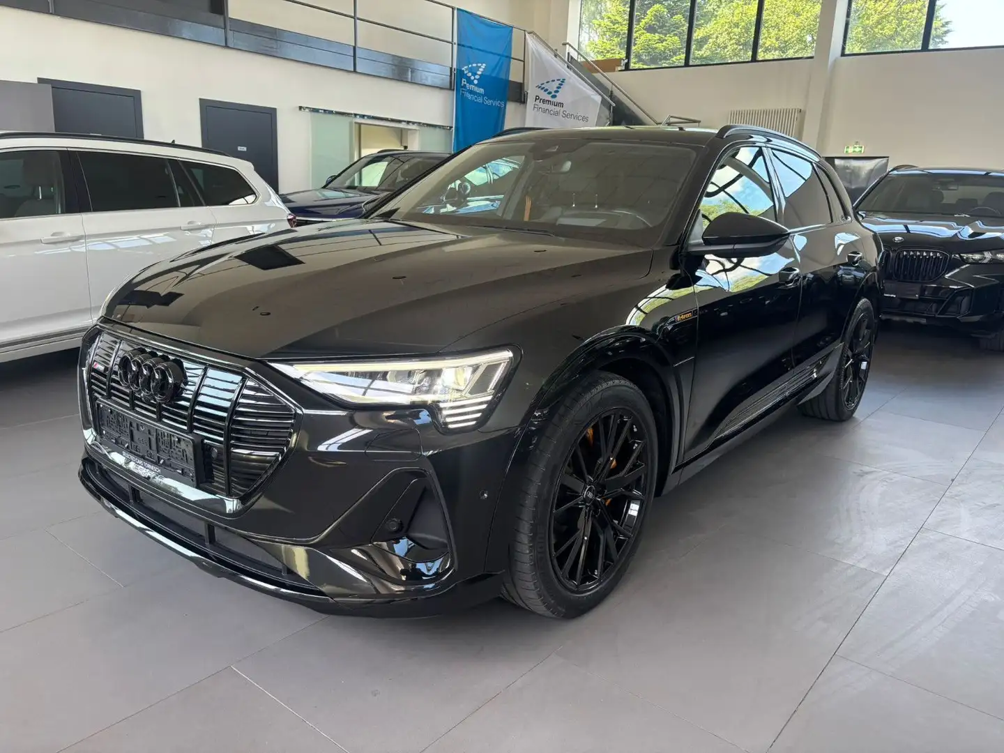 Audi e-tron 55 quattro S line Black Edition Pano/B&O Schwarz - 1