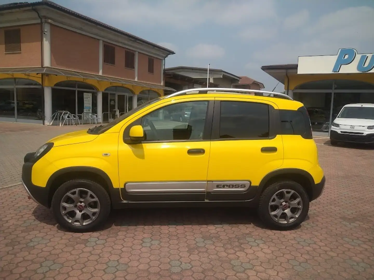 Fiat Panda Cross 1.3 MJT S&S 4x4 mod. Cross Giallo - 2