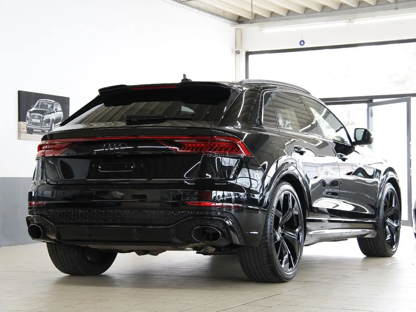 Audi RS Q8 *MATRiX*HUD*B&O*SPORTABGAS*PANORAMA*23"Y Noir - 2