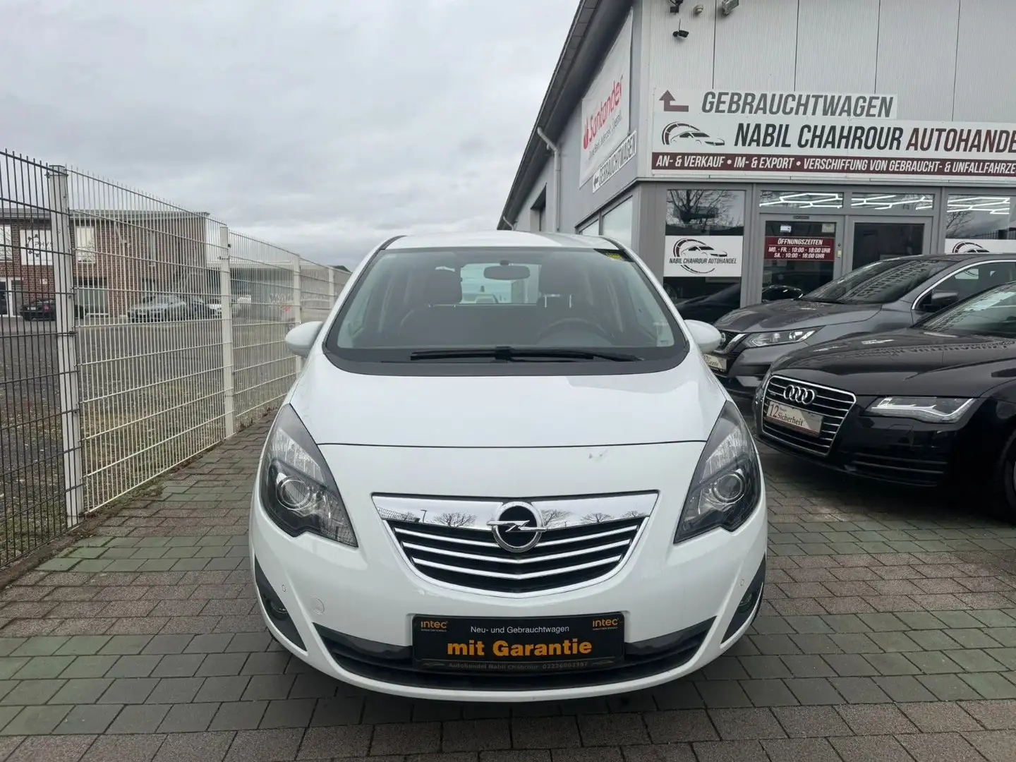 Opel Meriva B Innovation Weiß - 2