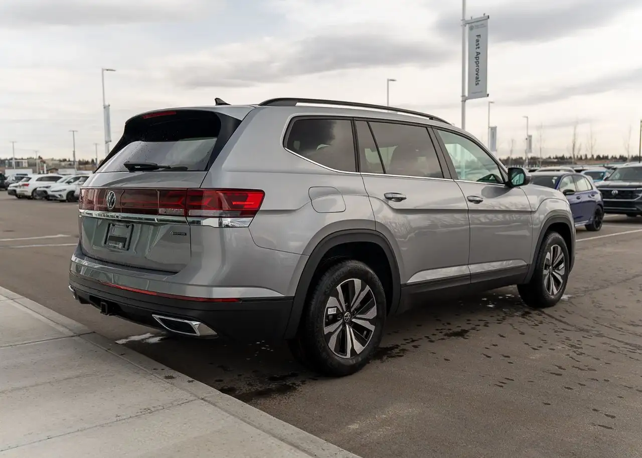 Volkswagen Atlas снимка Volkswagen Atlas