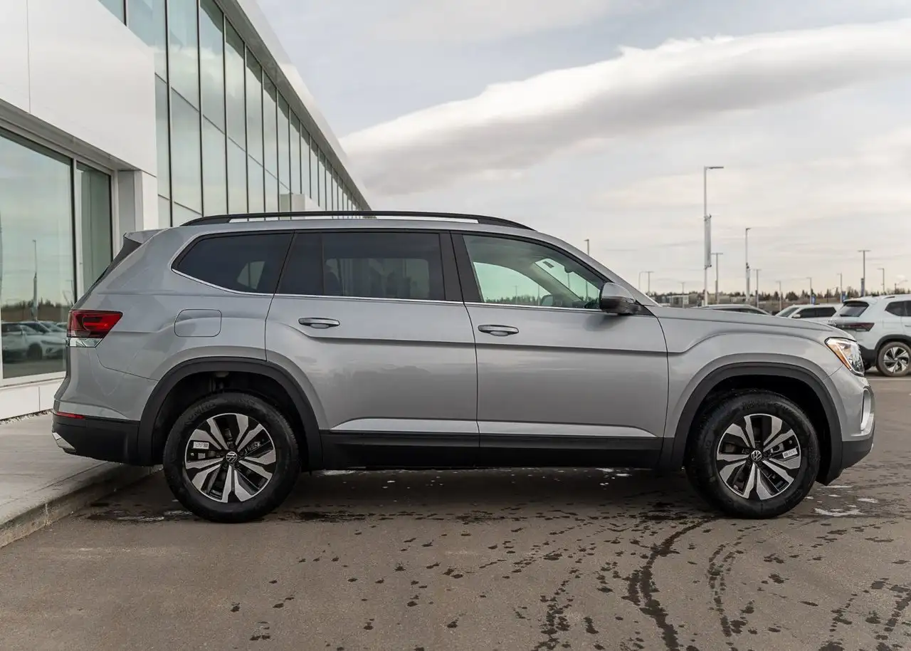 Volkswagen Atlas снимка Volkswagen Atlas