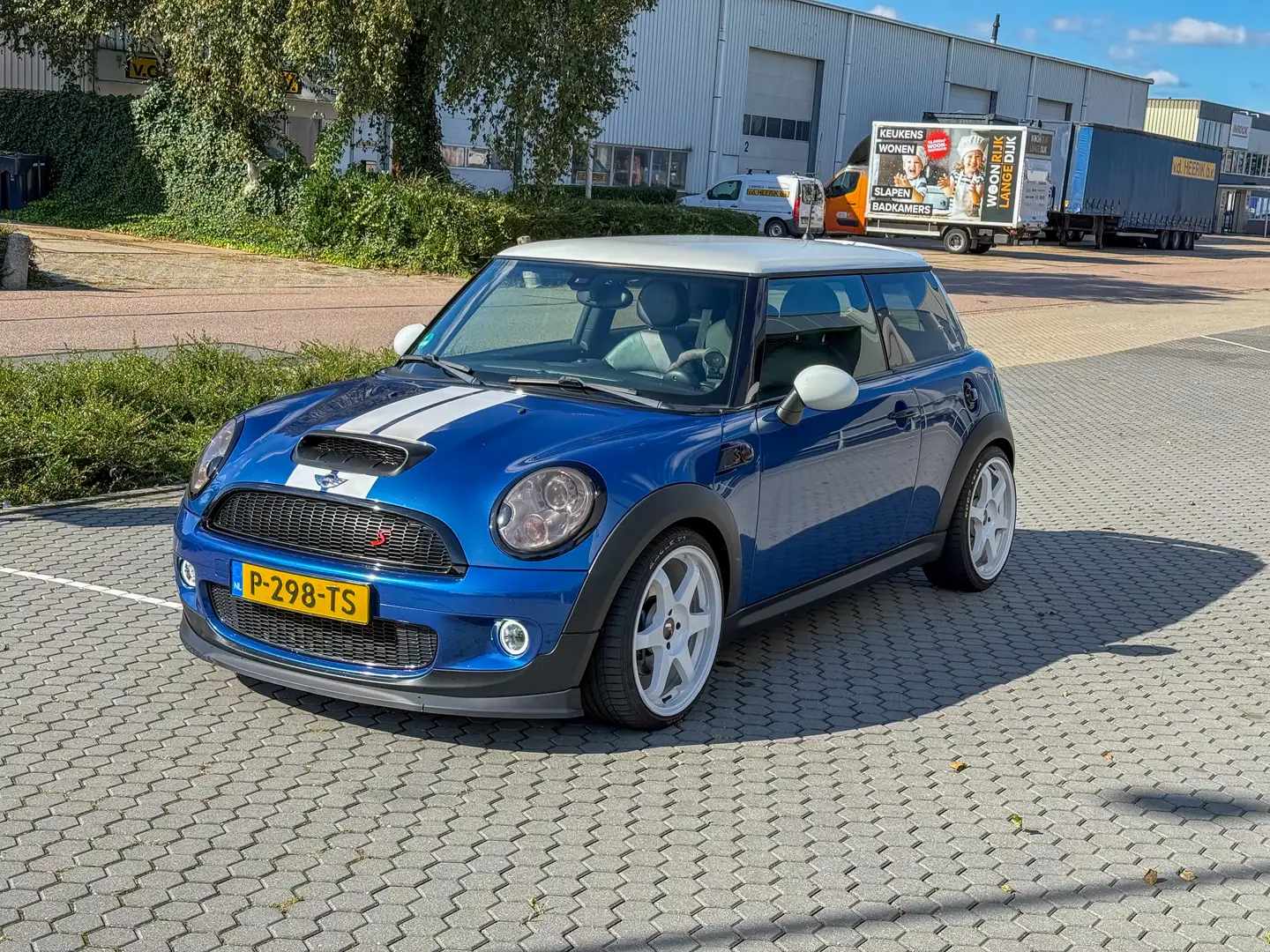 MINI Cooper S 1.6 Blauw - 2