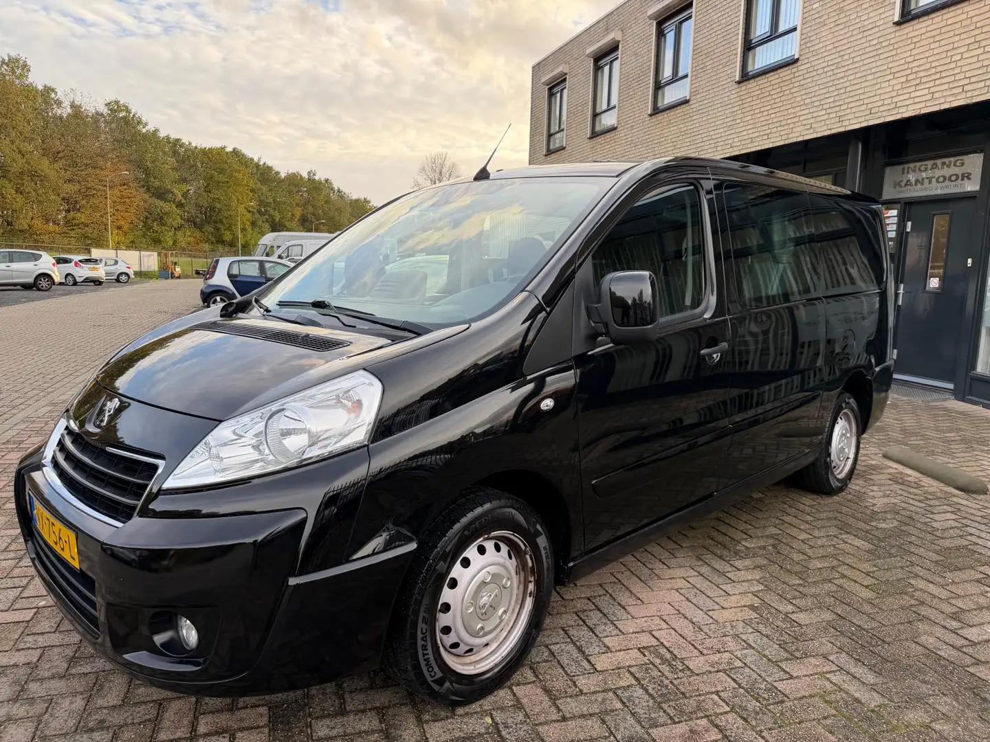 Peugeot Expert 229 2.0 HDI L2H1 DC Navteq 2 Noir - 2