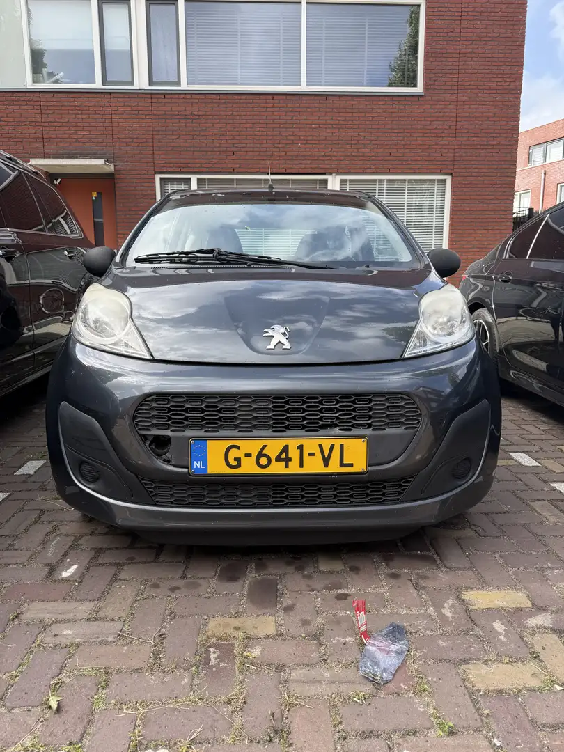 Peugeot 107 1.0 Access Grijs - 1
