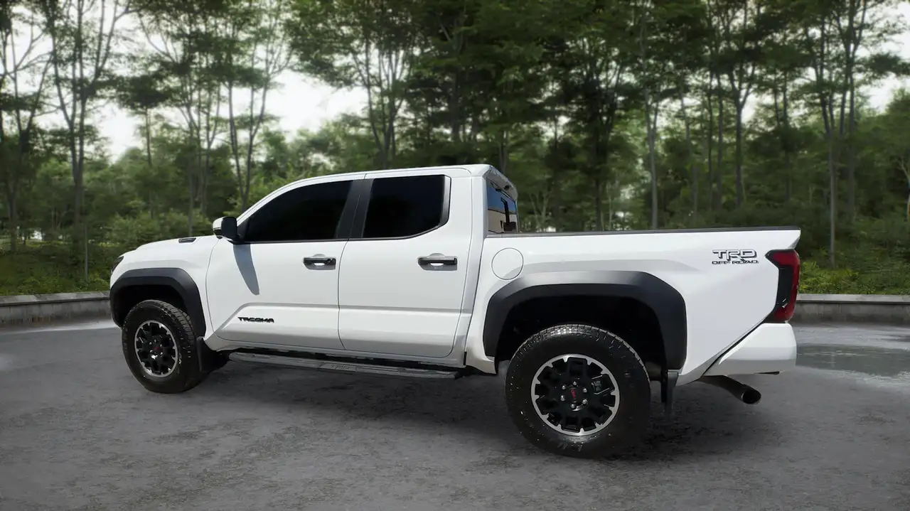 Toyota Tacoma снимка Toyota Tacoma