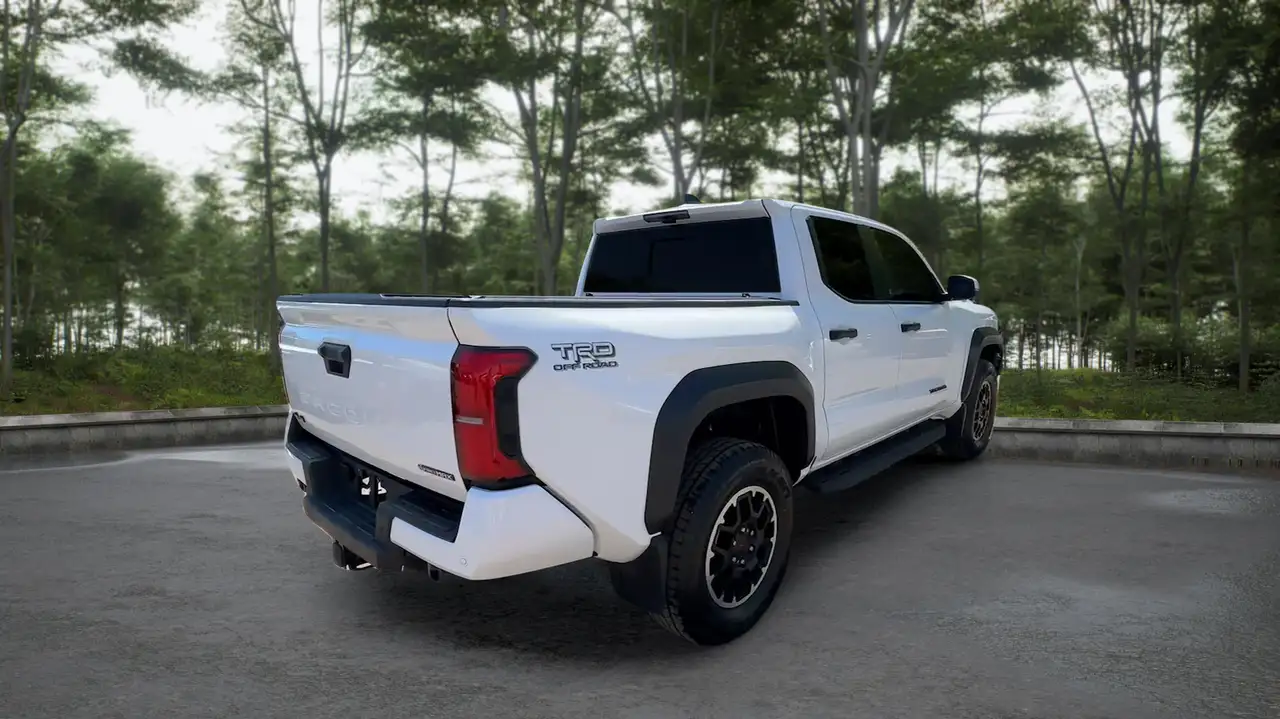 Toyota Tacoma снимка Toyota Tacoma