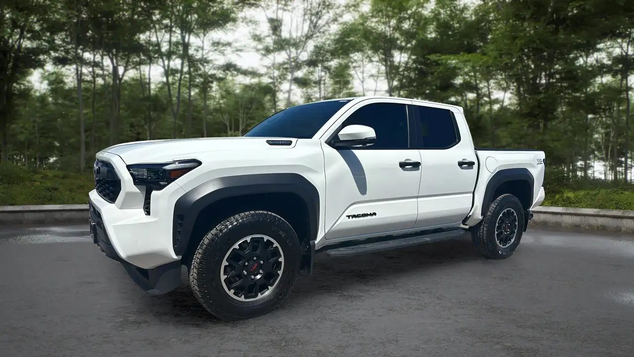 Toyota Tacoma снимка Toyota Tacoma