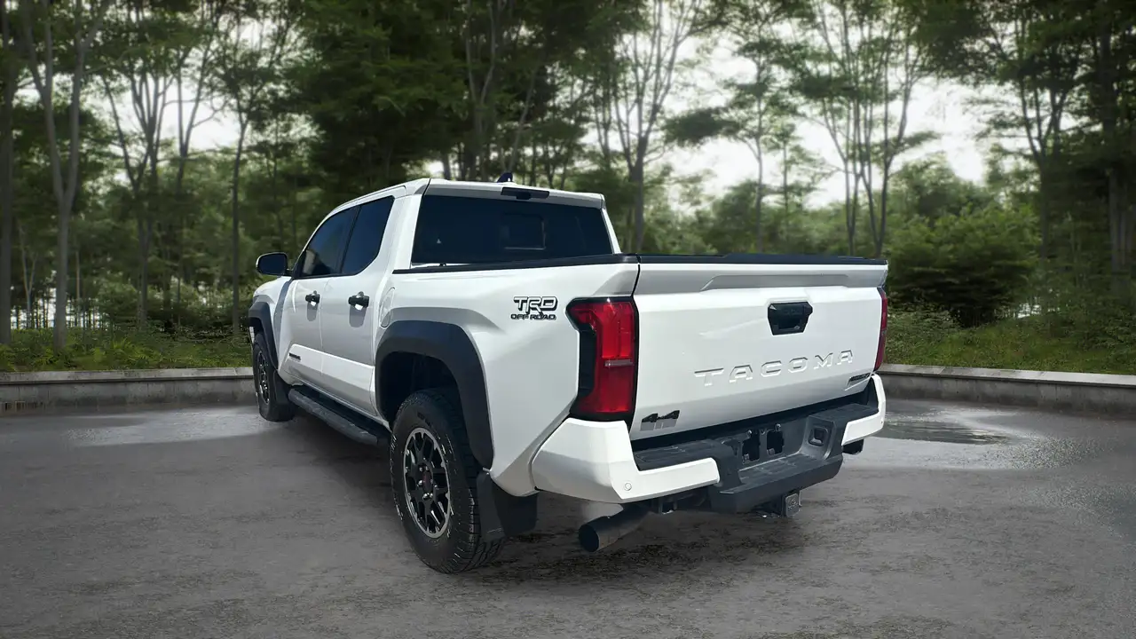 Toyota Tacoma снимка Toyota Tacoma