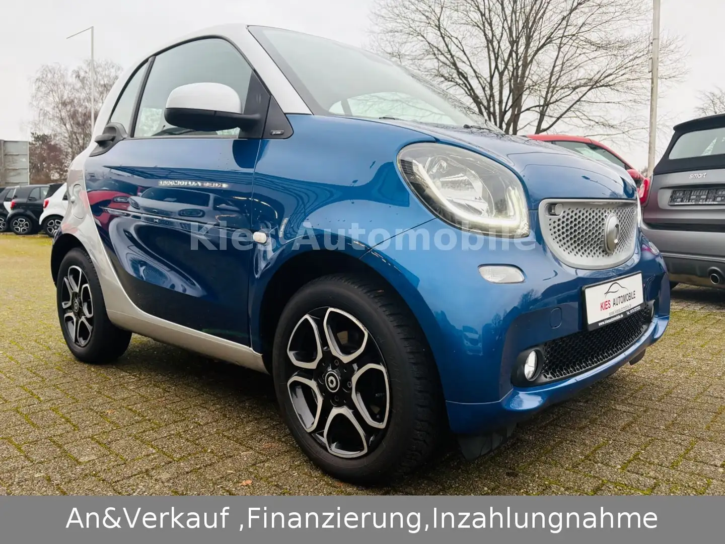 smart forTwo Prime AUTOM/LEDER/PANO/SITZH/KLIMA/LICHTP Silber - 2