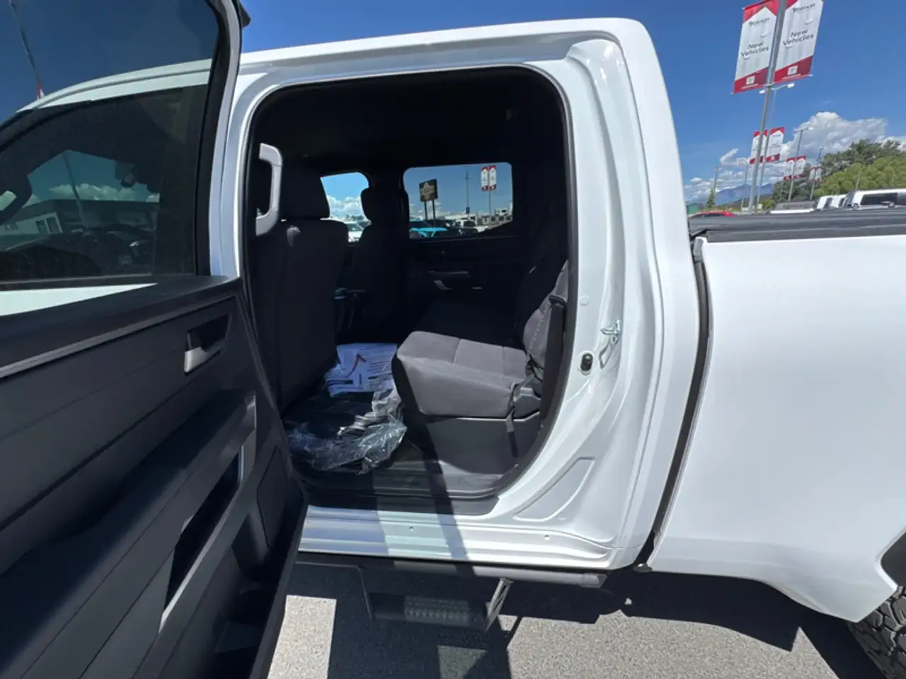 Toyota Tundra photo Toyota Tundra