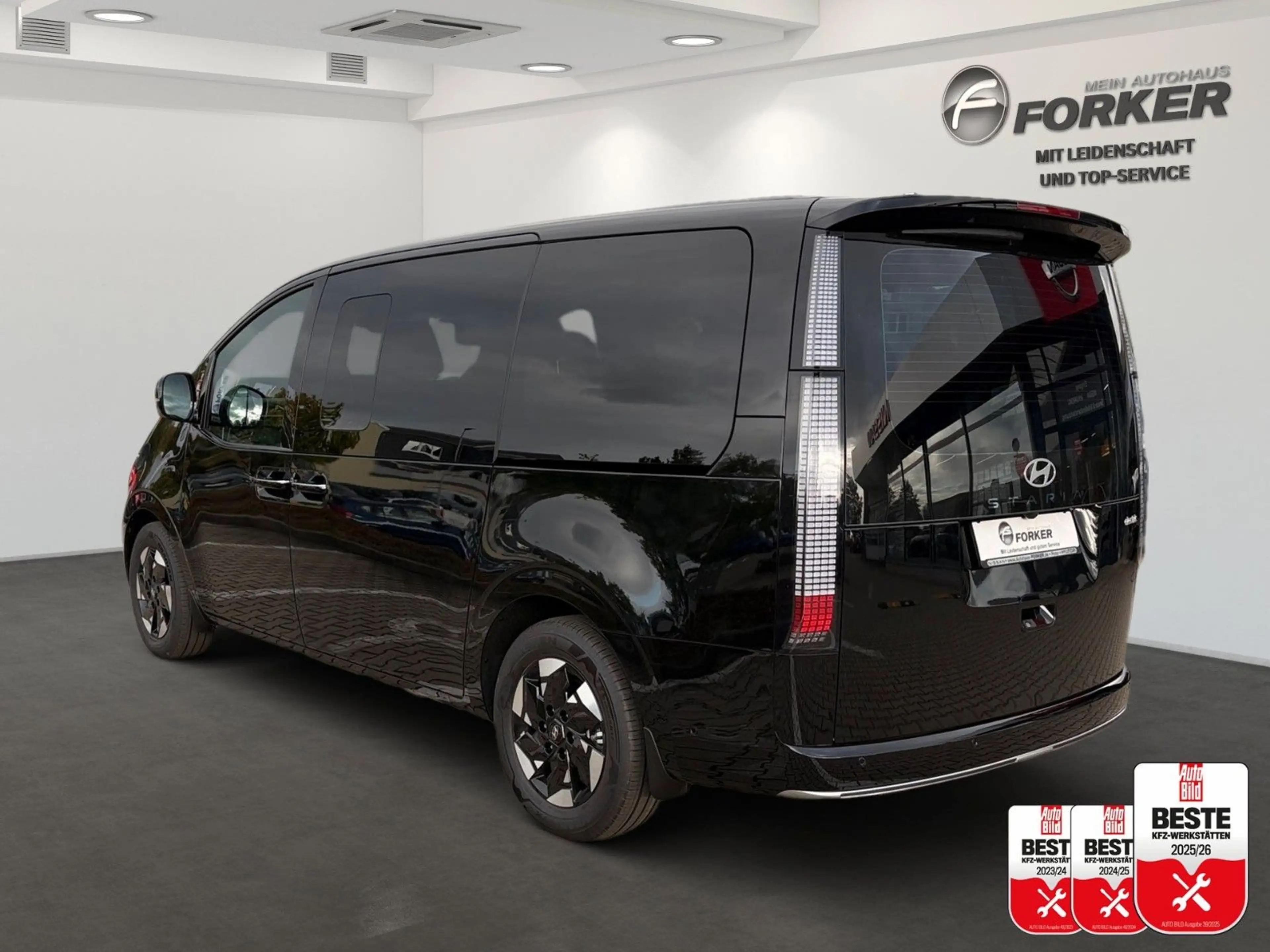 Hyundai STARIA Elektro 84kWh/800V Calligraphy 360°Kamera — photo 4