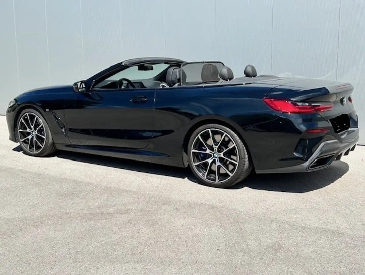 BMW M850 M850i xDrive Aut. Schwarz - 2