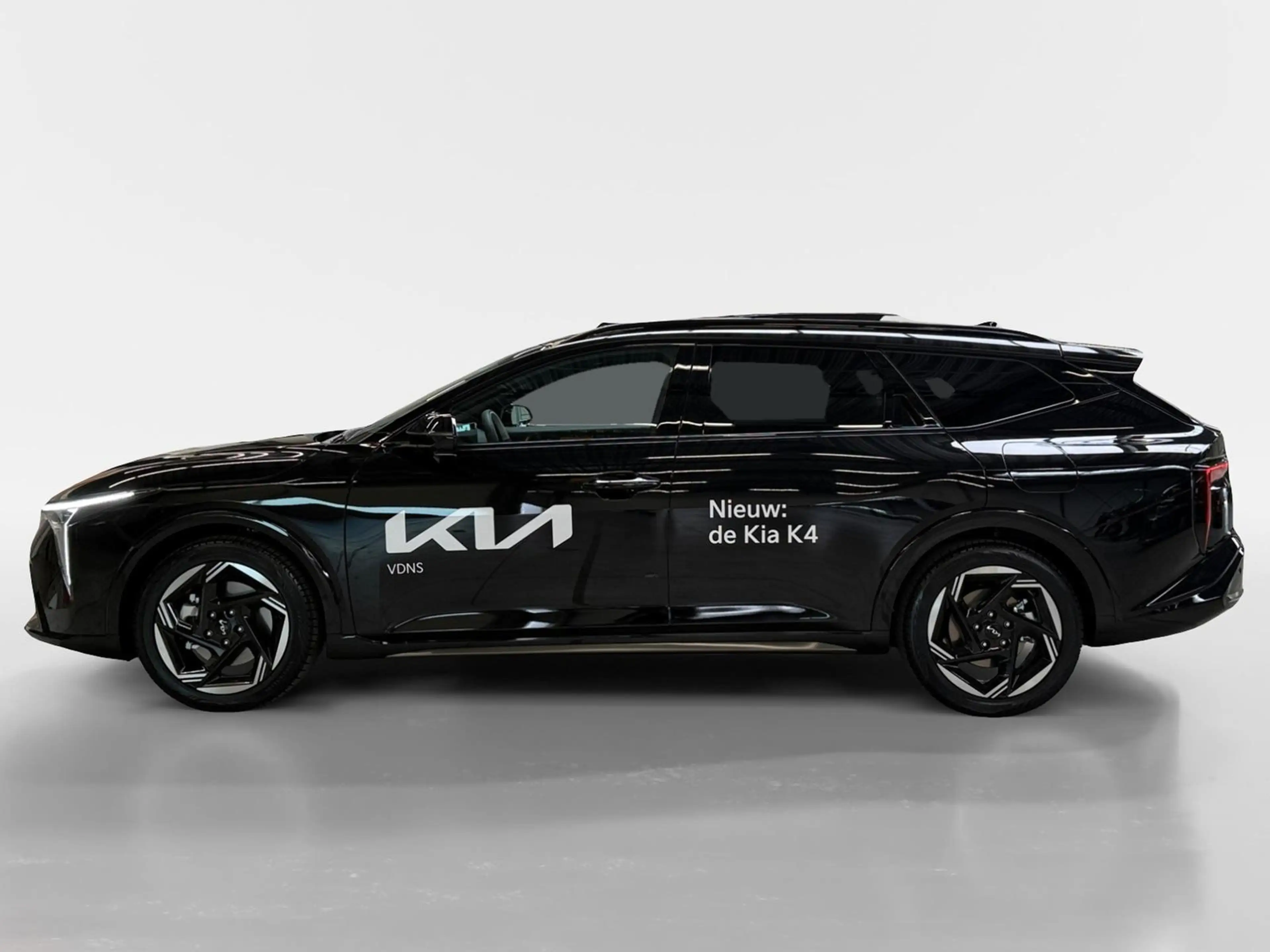 Kia K4 Sportswagon 1.0 T-GDi MHEV GT-Line Launch Edition — photo 9