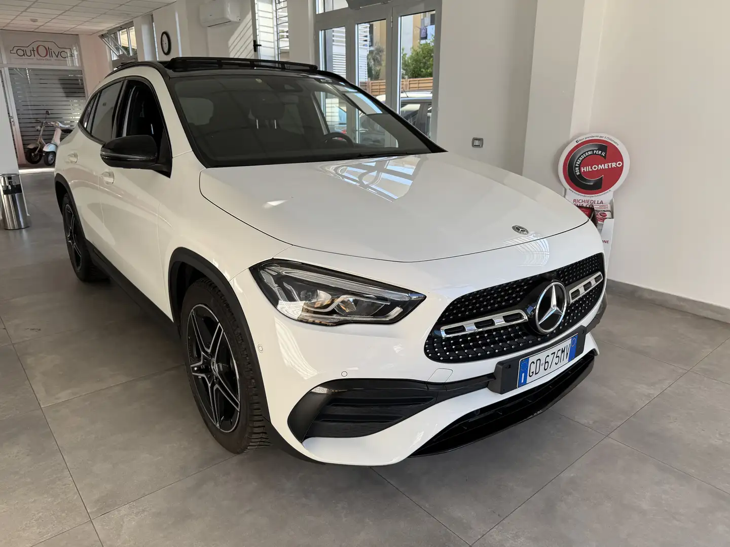 Mercedes-Benz GLA 200 d Premium 4matic auto Tetto + pachhetto luci - 1