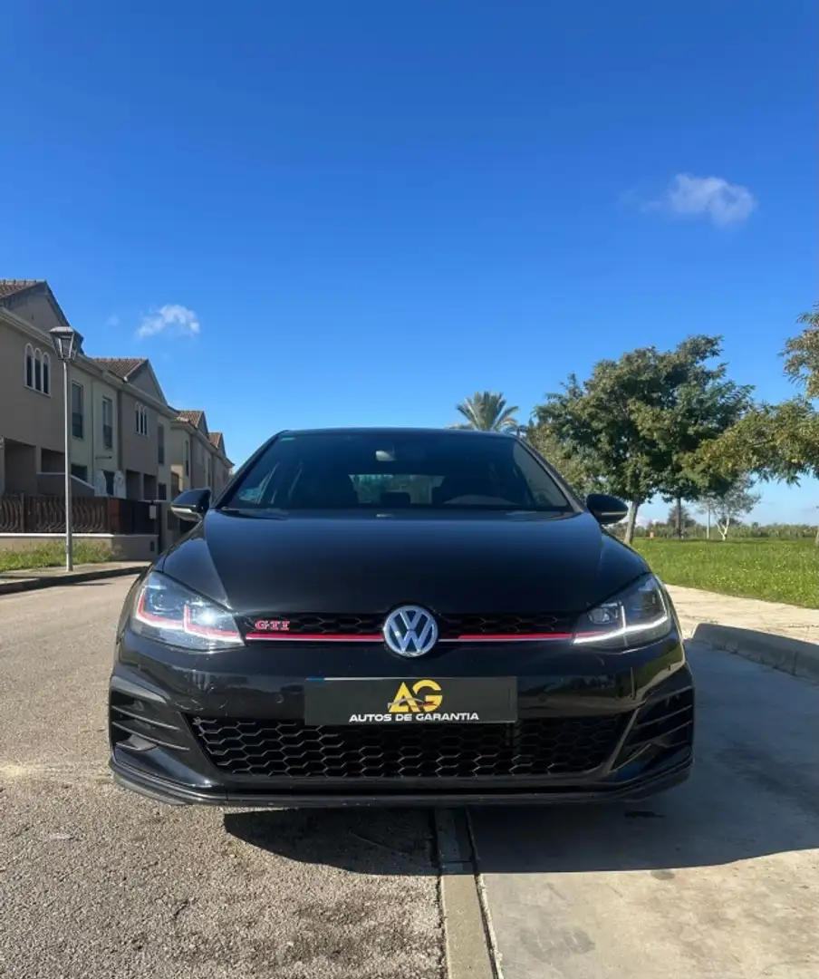 Volkswagen Golf Pequeño Automático de 5 Puertas Noir - 1