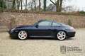 Porsche 996 996 Carrera 4S Finished in the timelessly beautifu Blauw - thumbnail 24