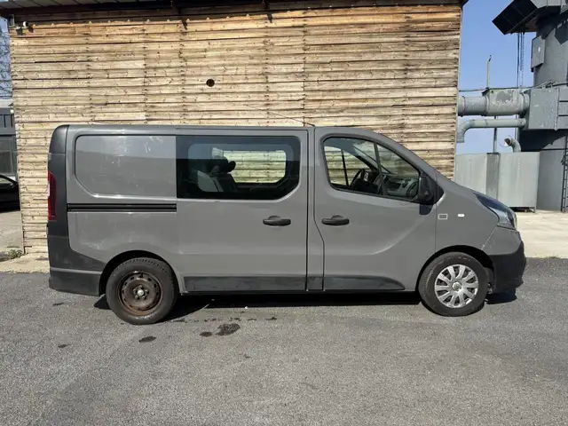 Renault Trafic view 8