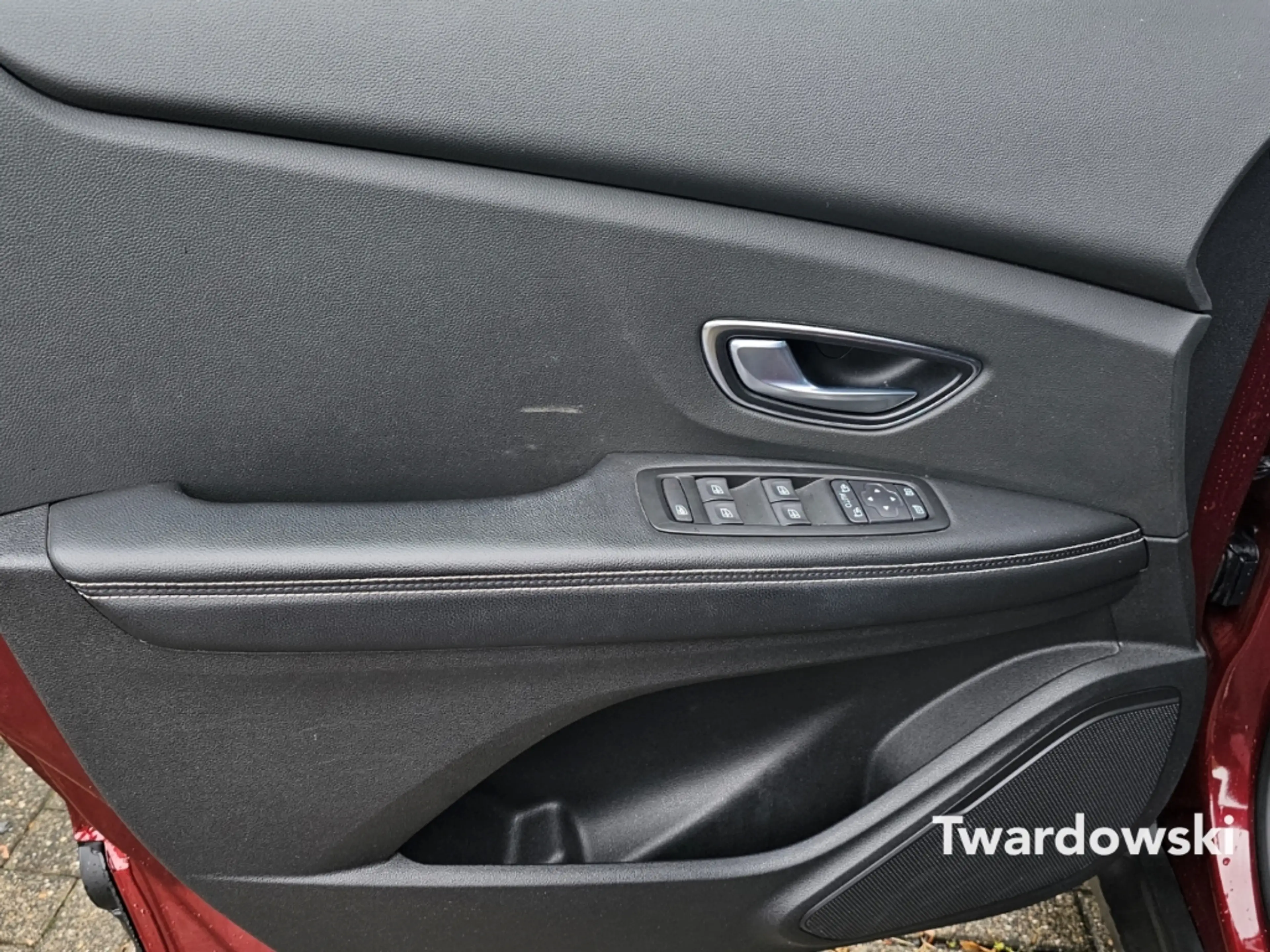 Renault Scenic IV — photo 7