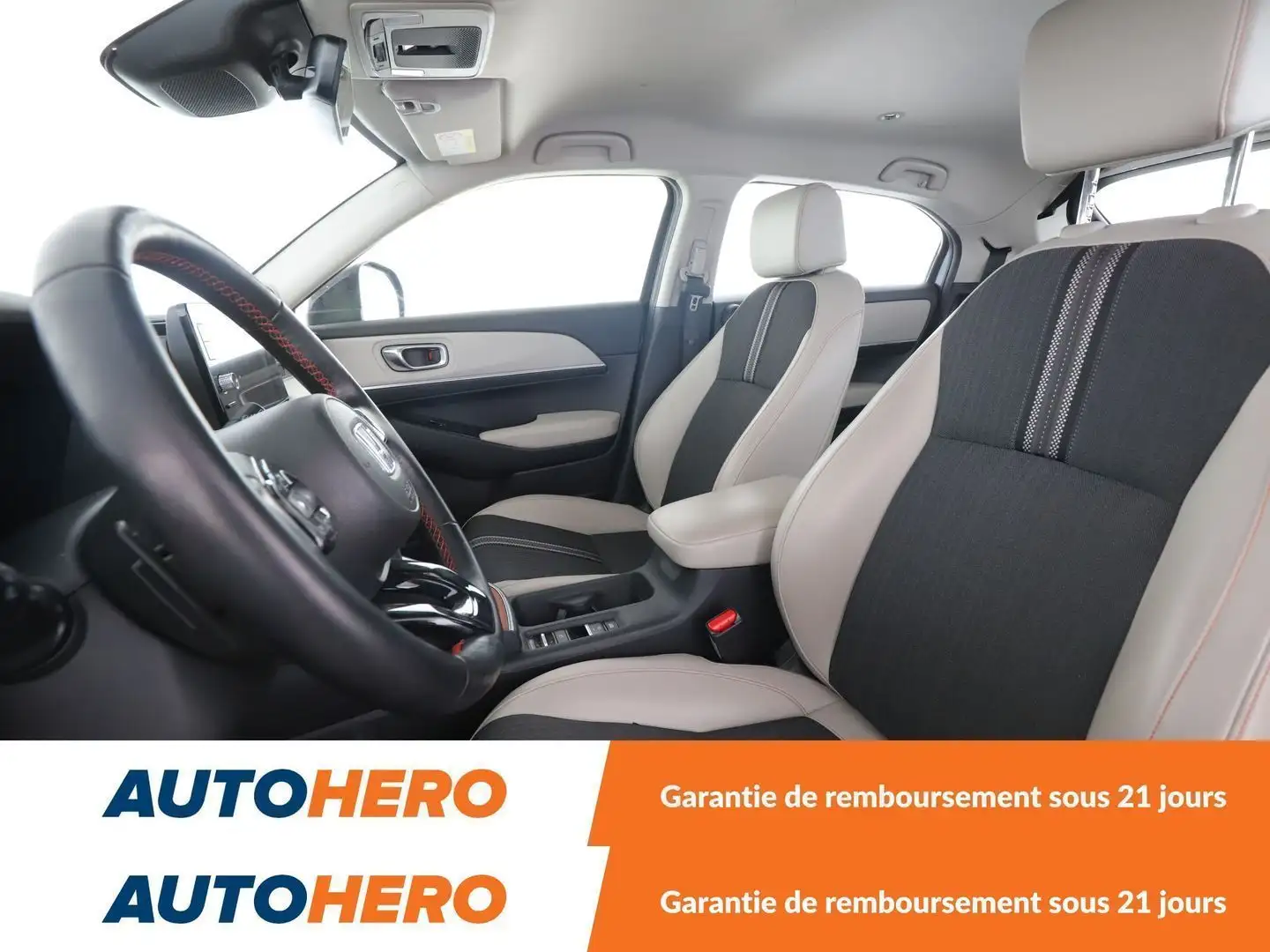 Peugeot 208 1.5 Blue-HDi Signature Gris - 1