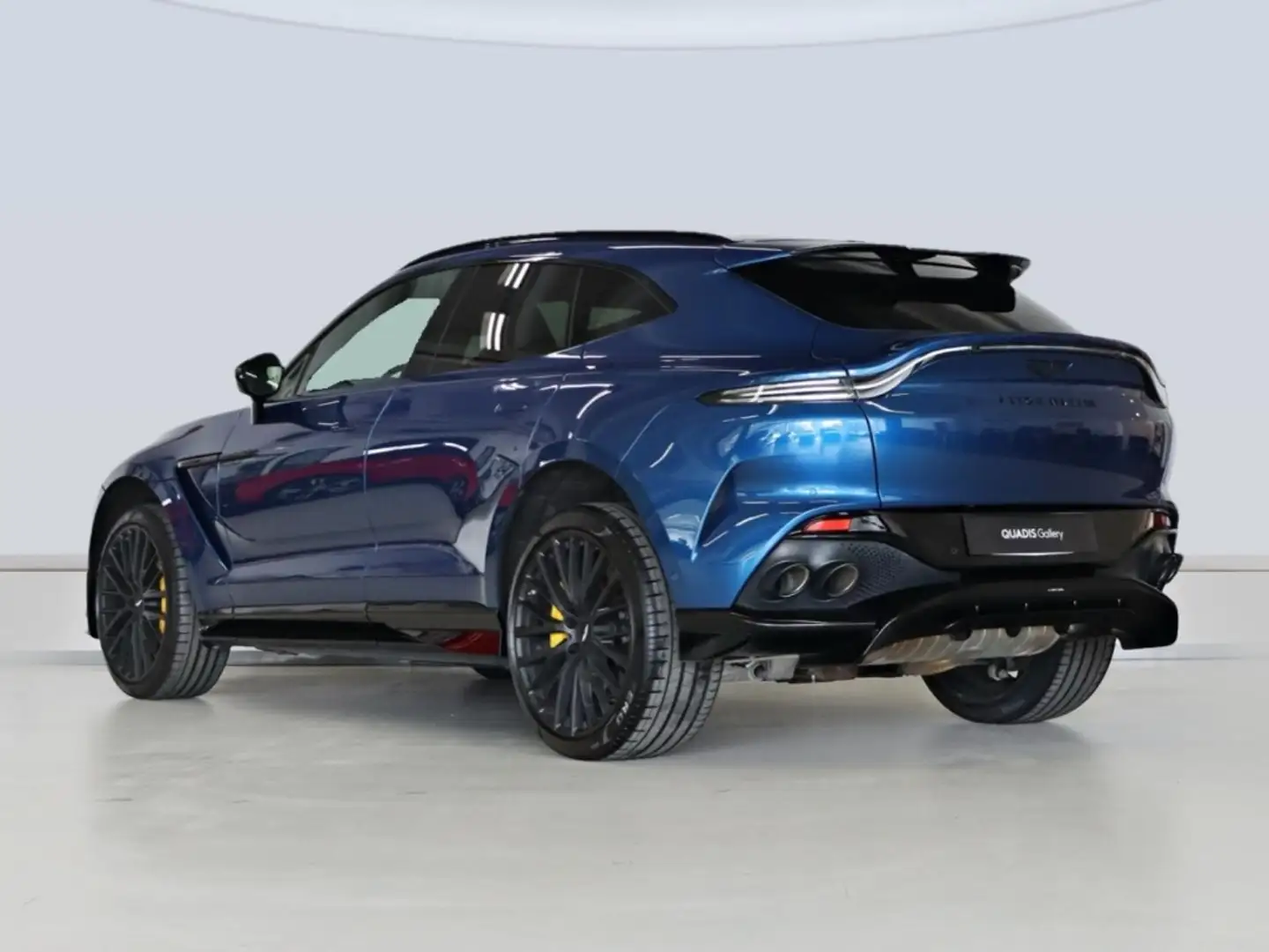 Aston Martin DBX 707 Blau - 2