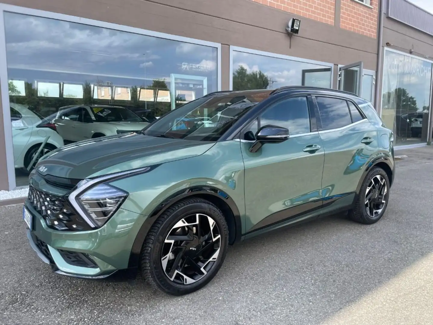 Kia Sportage 1.6 CRDi MHEV DCT GT-line Verde - 2