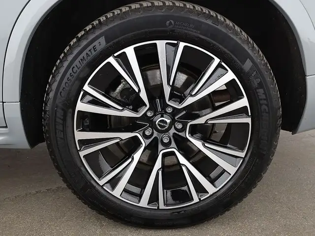 Volvo XC90 T8 Twin Engine AWD PHEV Aut 7-SITZER LED AHK Ansicht 29