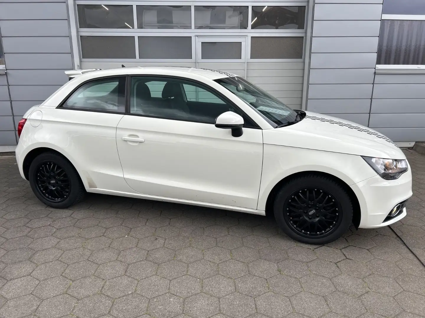 Audi A1 ambition Sportsitze erst 64.000 km Blanco - 2