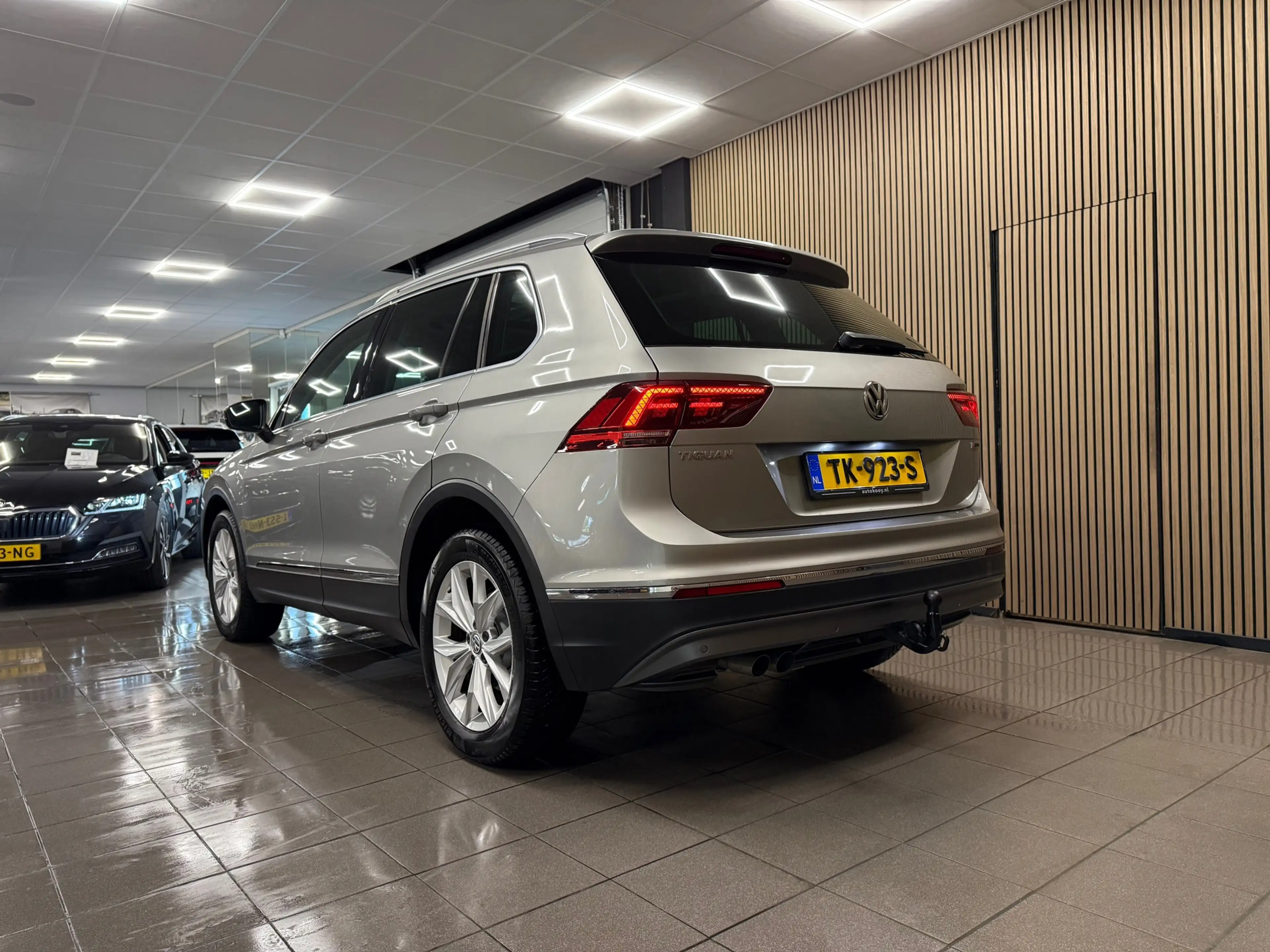 Volkswagen Tiguan 1.4 TSI 4Motion Highline * 1e Eig / Automaat / Pan — photo 3