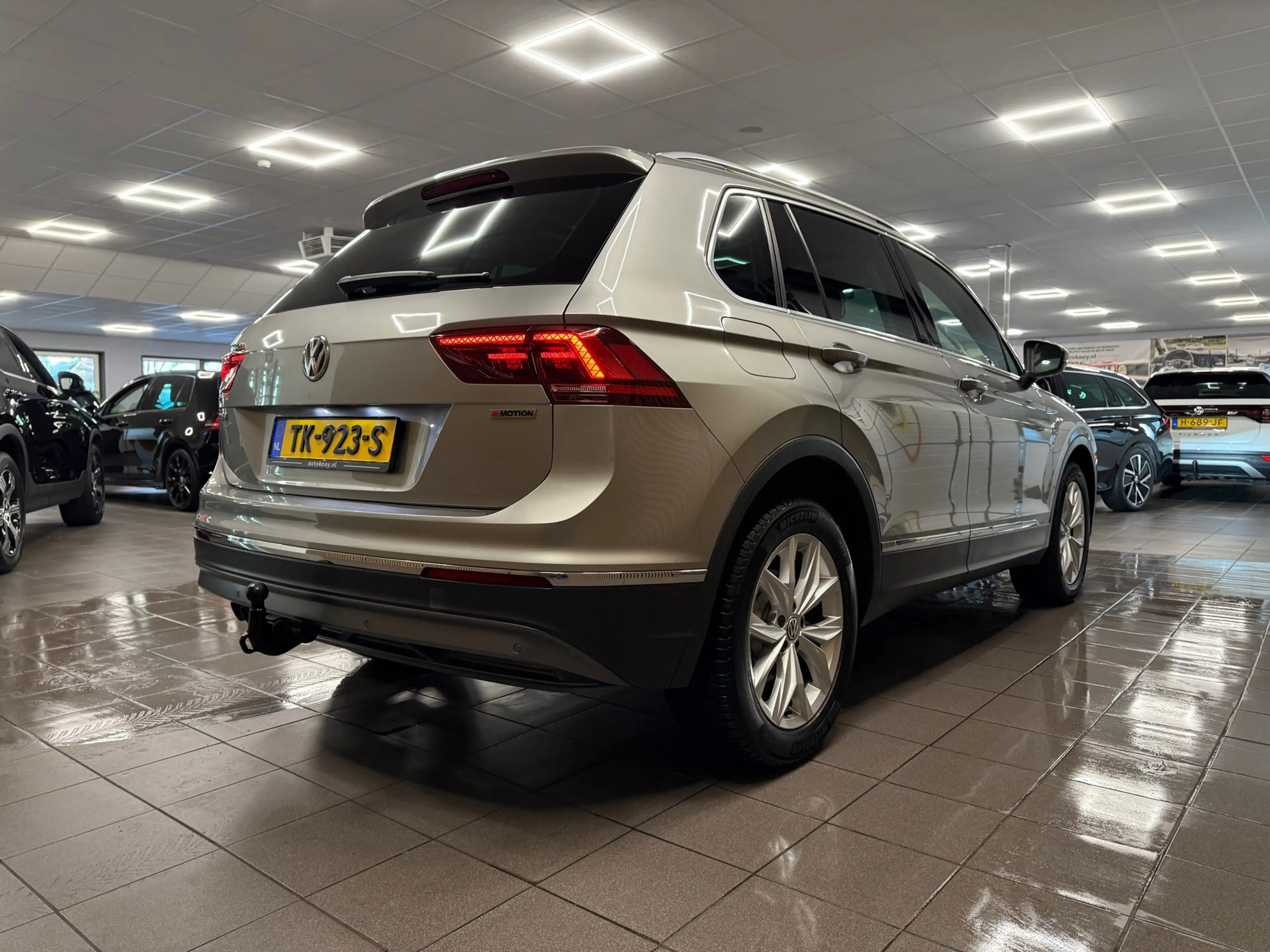 Volkswagen Tiguan 1.4 TSI 4Motion Highline * 1e Eig / Automaat / Pan — photo 7