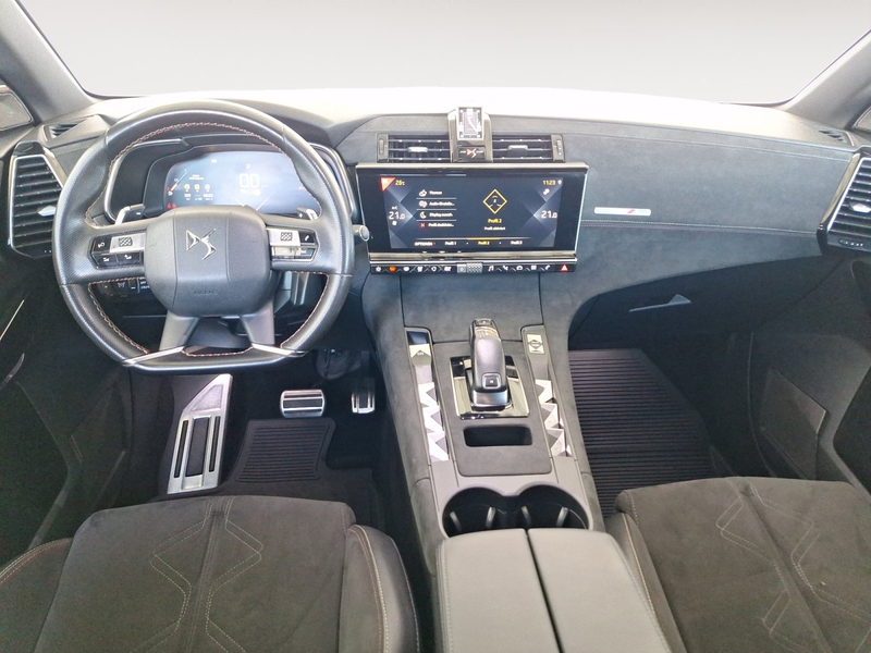 DS Automobiles DS 7 DS 7 Crossback Performance Line — photo 12