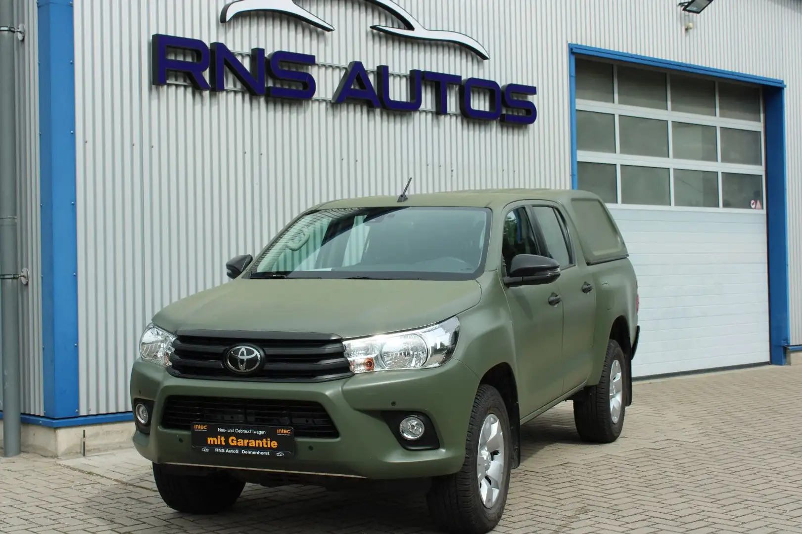 Toyota Hilux 2.4D-4D Double Cab DUTY,4x4/Hardtop//AHK Verde - 1