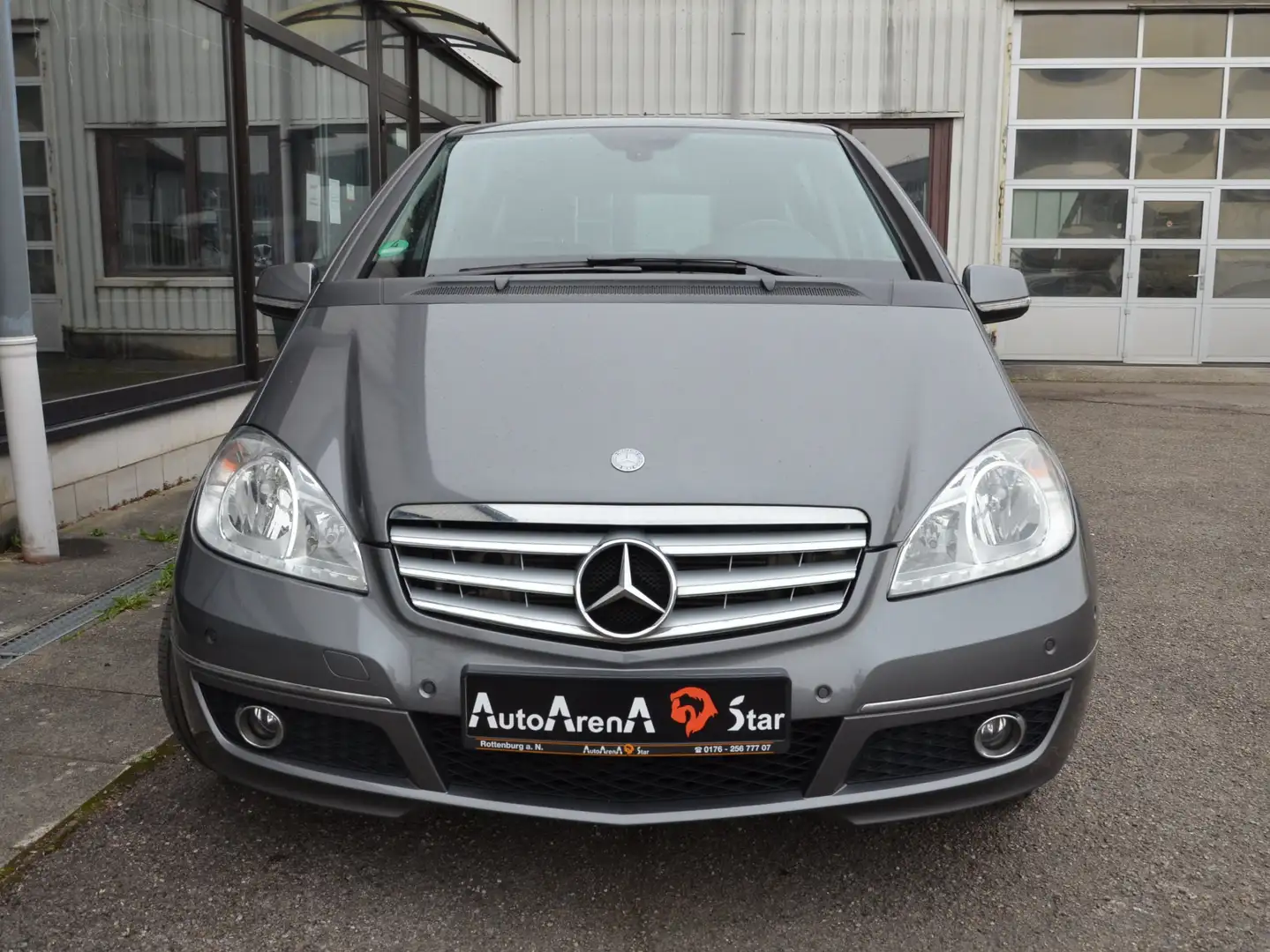 Mercedes-Benz A 180 2,0 CDI Avantgarde,Alu,Klima,Navi,PDC,Shz,Tel,CD Grau - 2