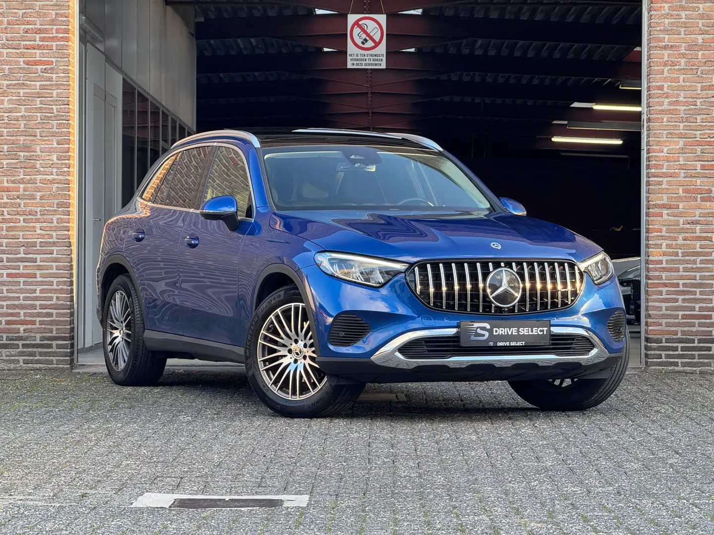 Mercedes-Benz GLC 200 4Matic | Pano | LED | Burmester | CarPlay Bleu - 1
