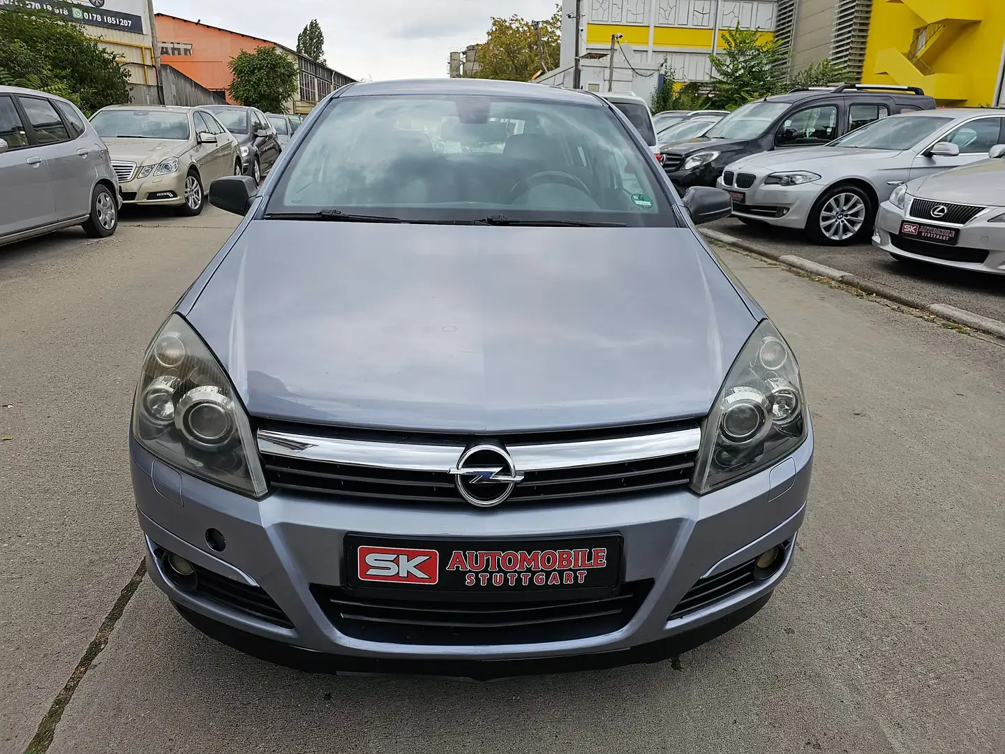 Opel Astra Elegance Automatik Gris - 2