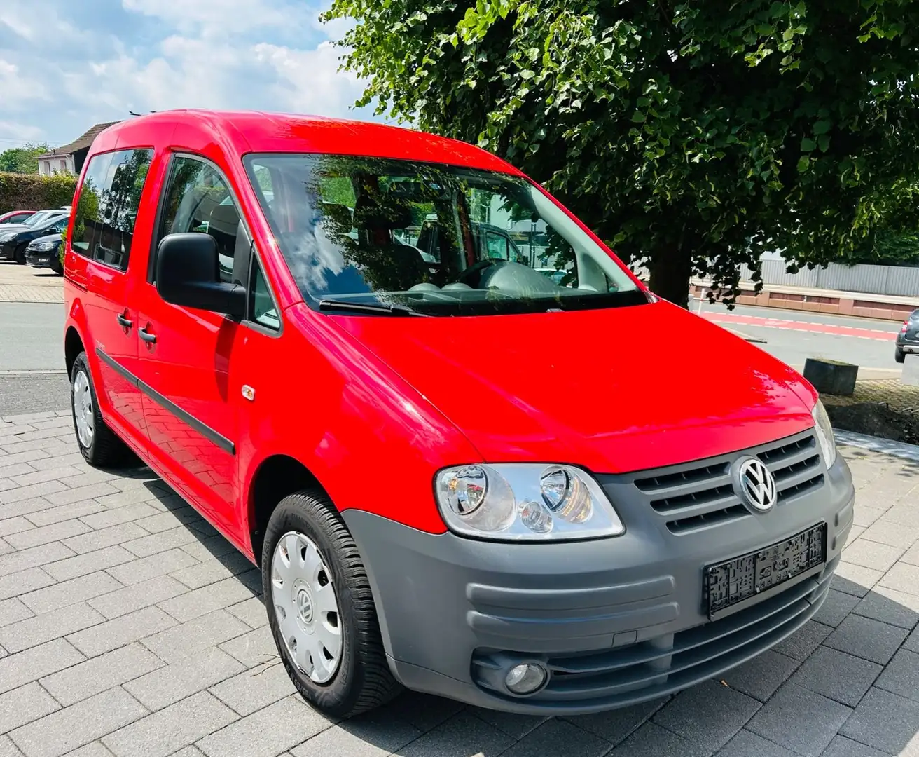 Volkswagen Caddy Life Team Rot - 2