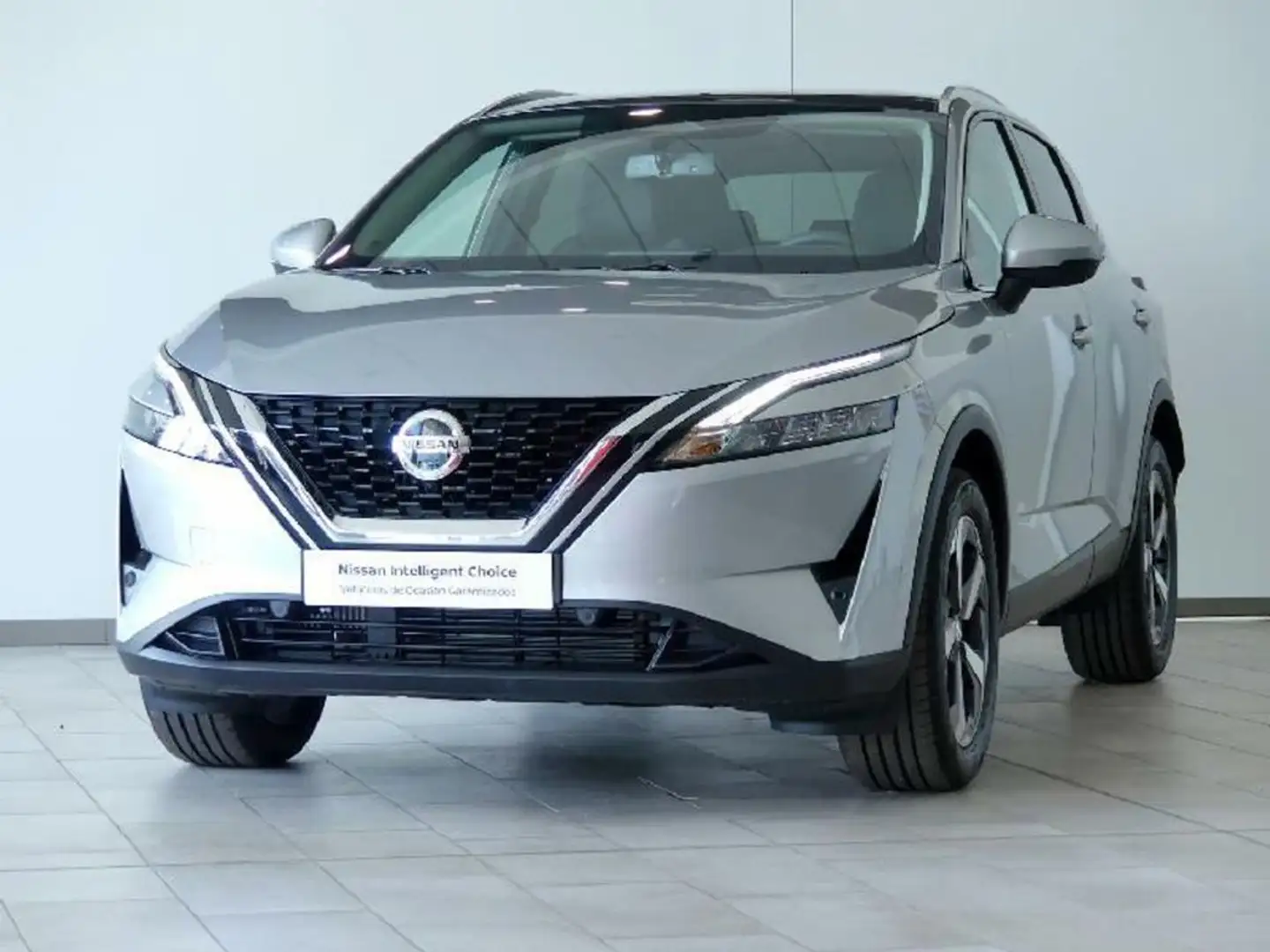 Nissan Qashqai 1.3 DIG-T MHEV N-CONNECTA 140 5P Silber - 1