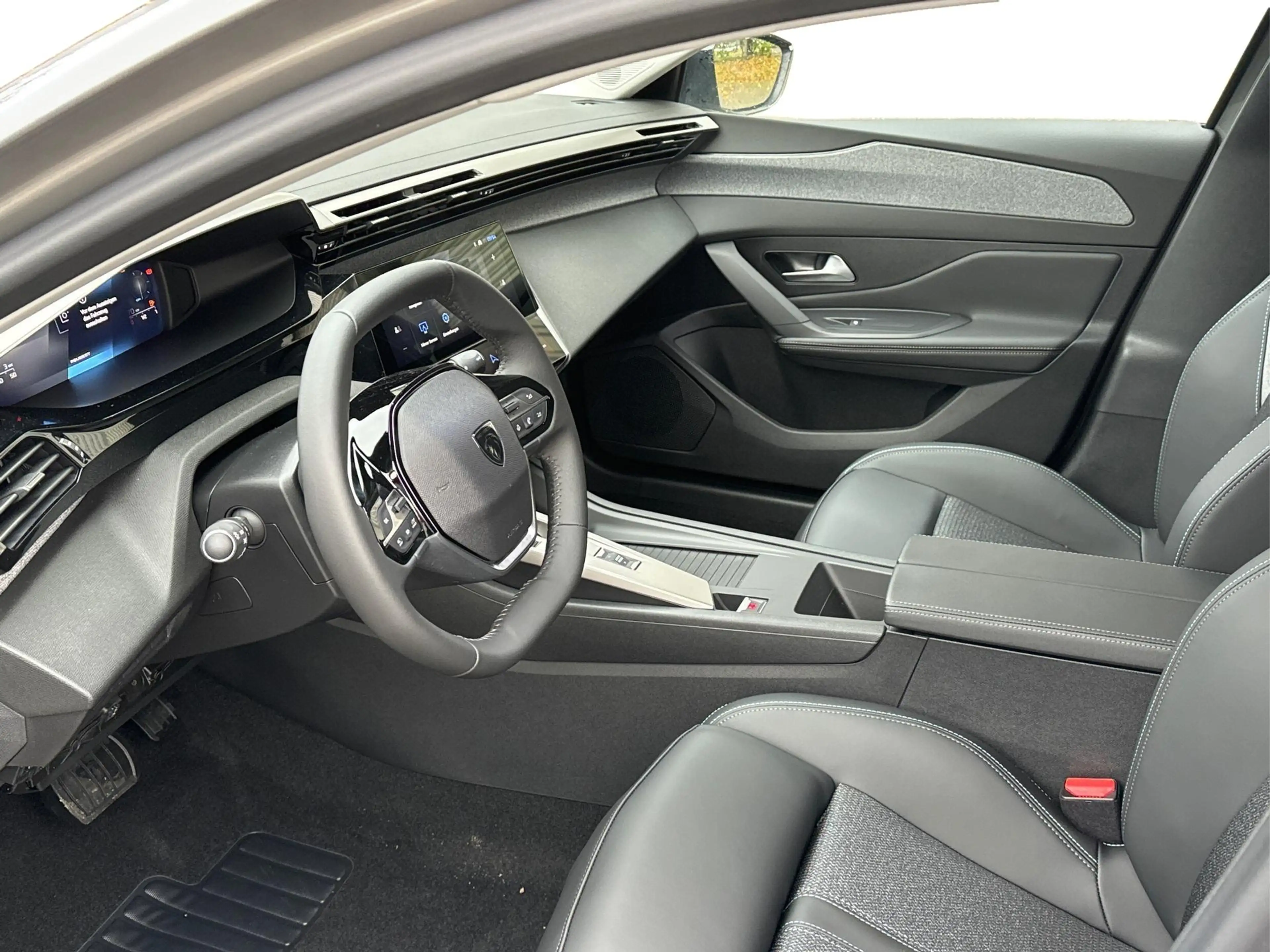 Peugeot 308 Allure SHZ+KAMERA+NAVI+KEYLESS+ACC+17 LM 1.5 Bl... — photo 9