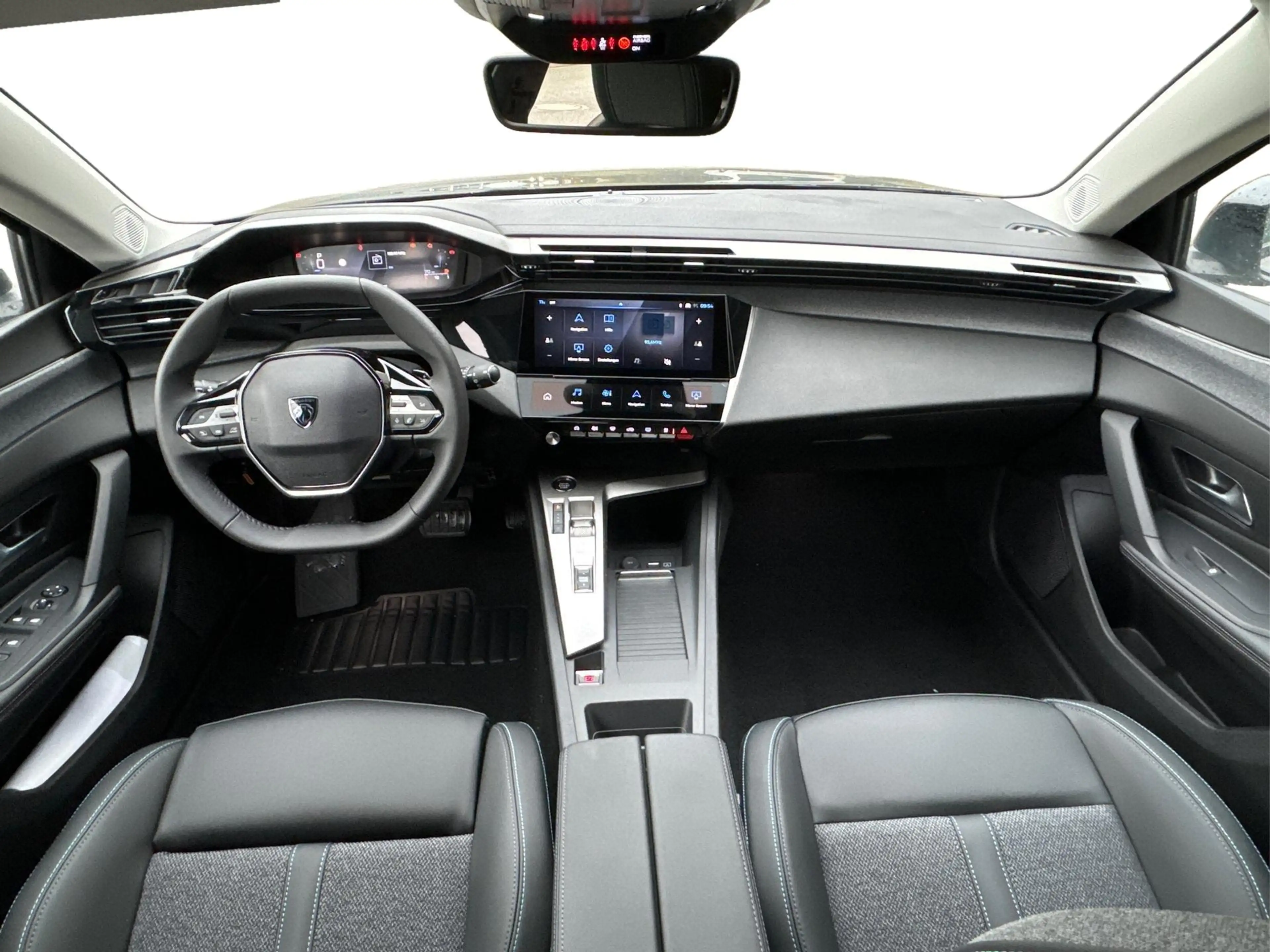 Peugeot 308 Allure SHZ+KAMERA+NAVI+KEYLESS+ACC+17 LM 1.5 Bl... — photo 7