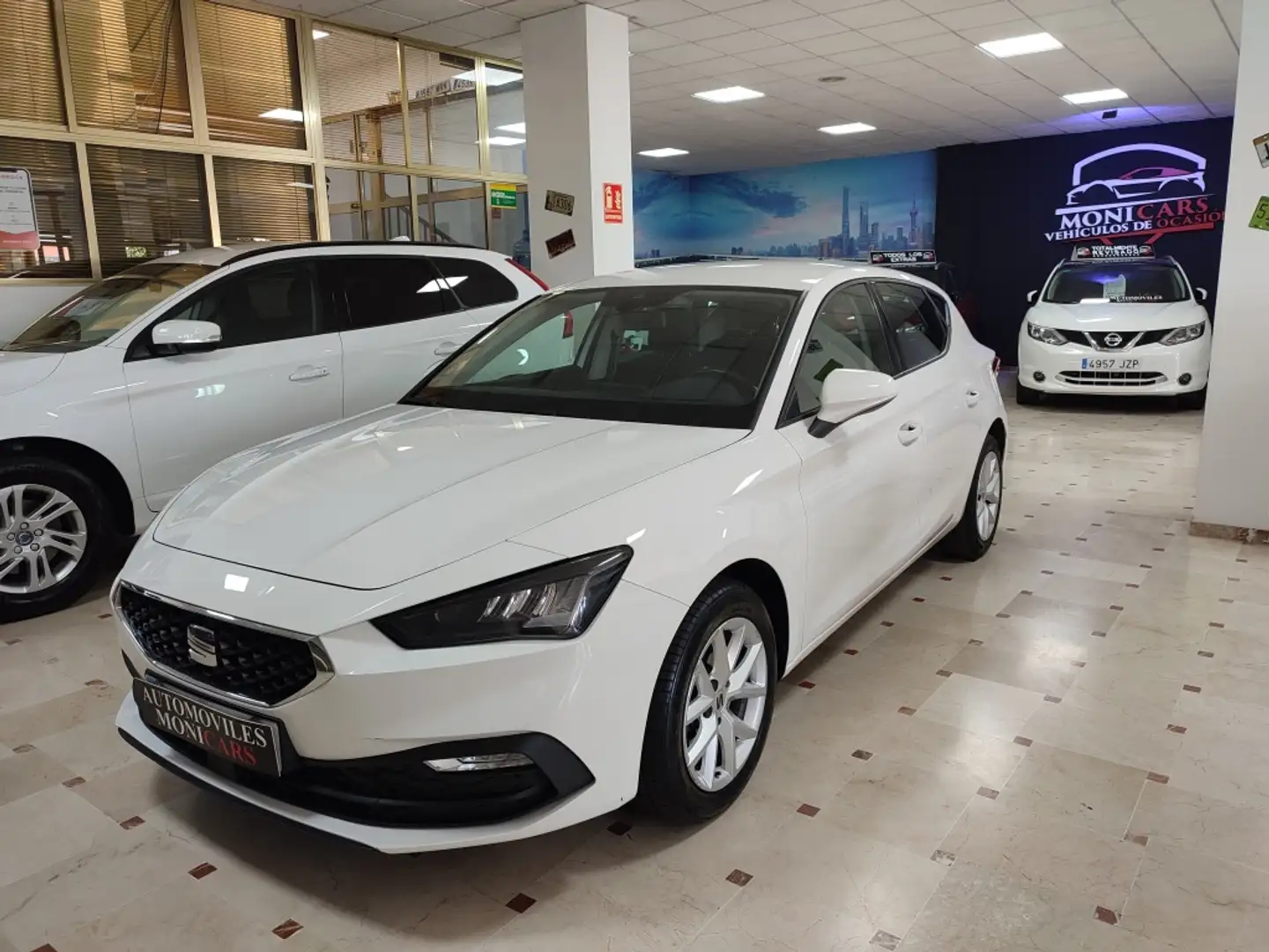 SEAT Leon 2.0TDI S&S Reference 115 Bianco - 1