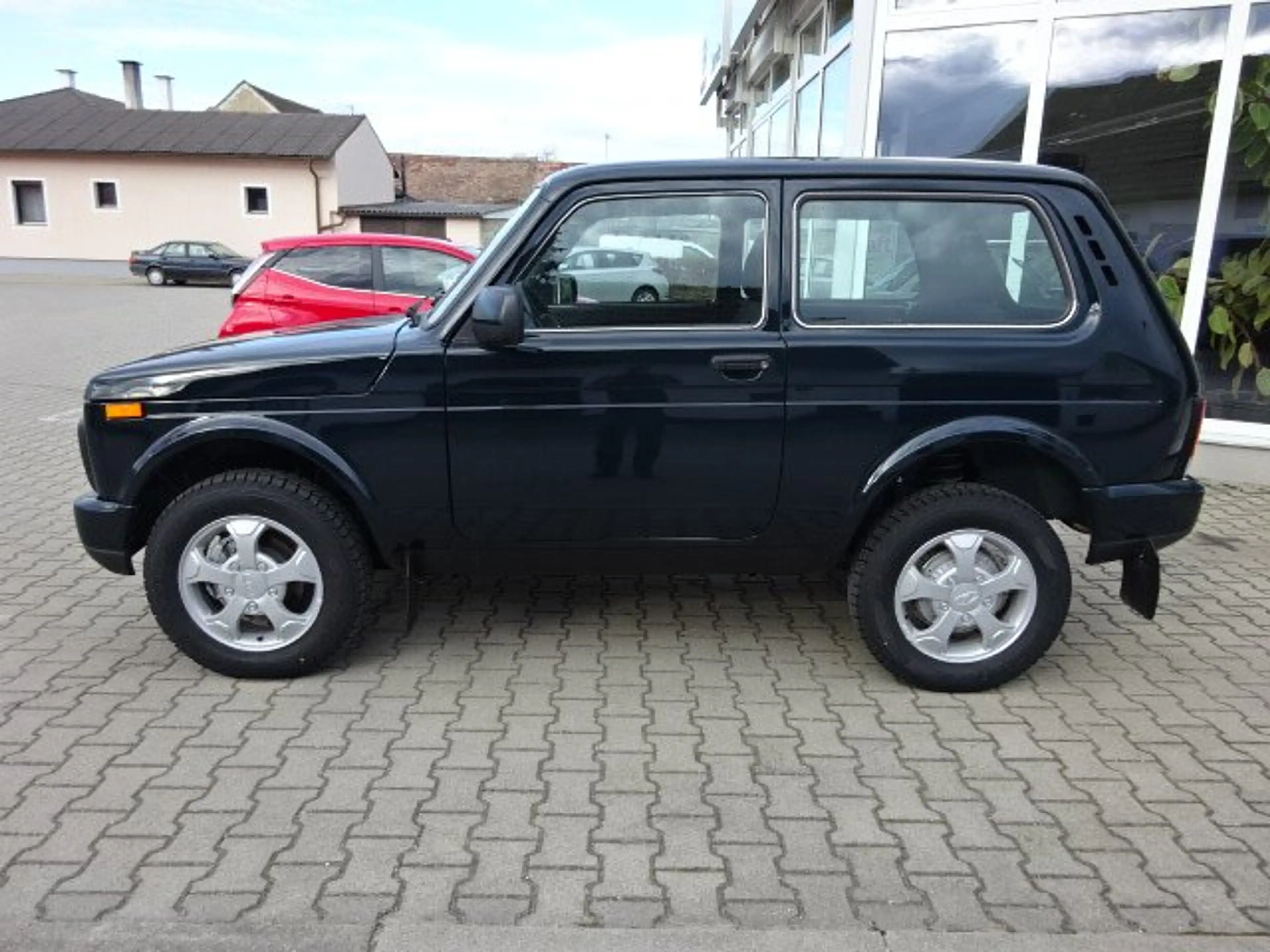 Lada Taiga 4 x 4 URBAN Austria Jagd Edition