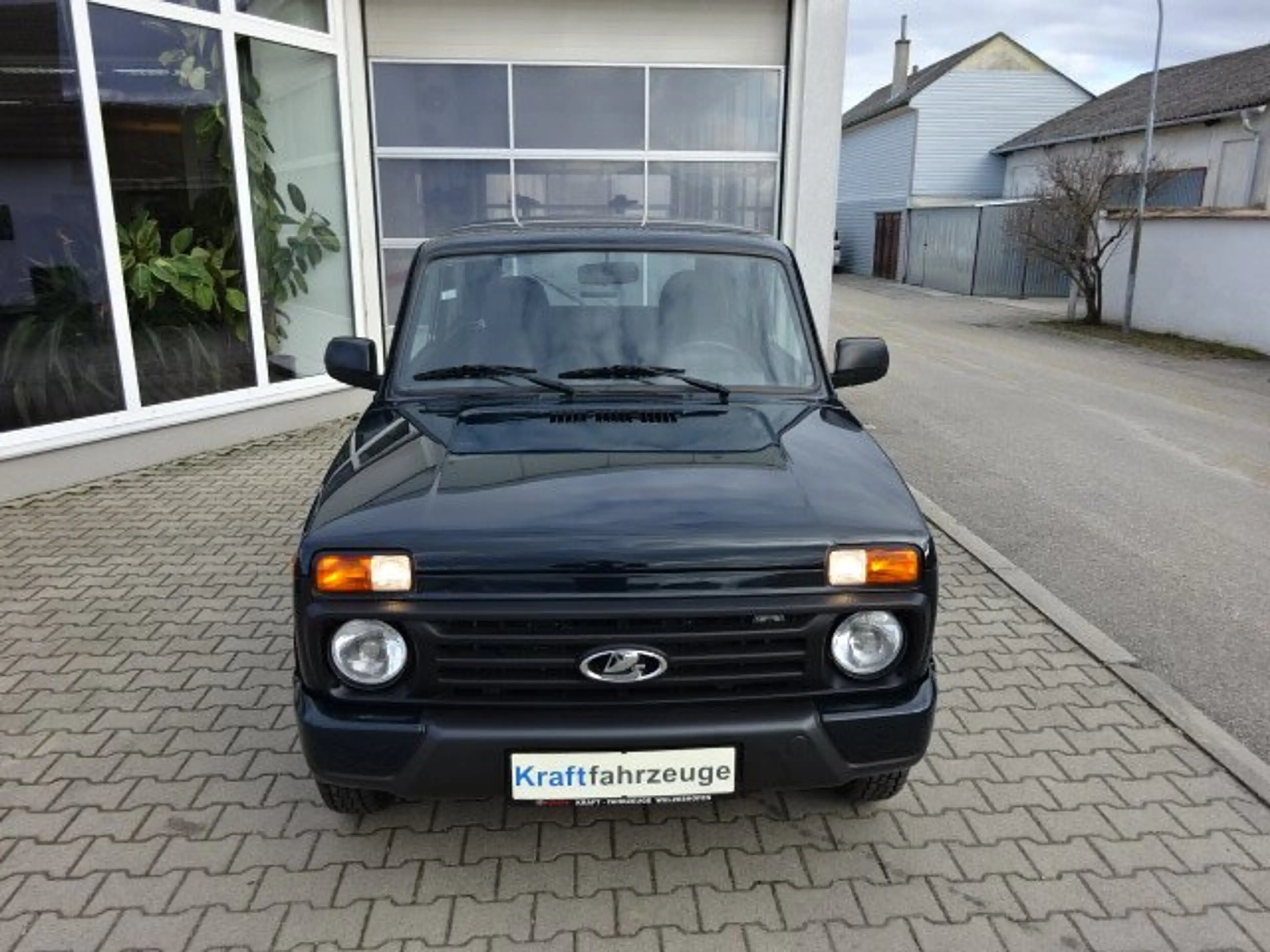Lada Taiga 4 x 4 URBAN Austria Jagd Edition — photo 3