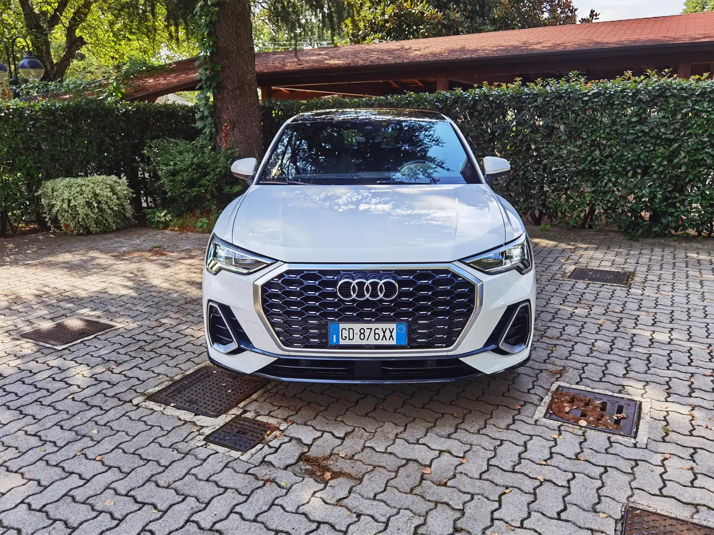 Audi Q3 Sportback 35 2.0 tdi S line edition s-tronic Weiß - 2
