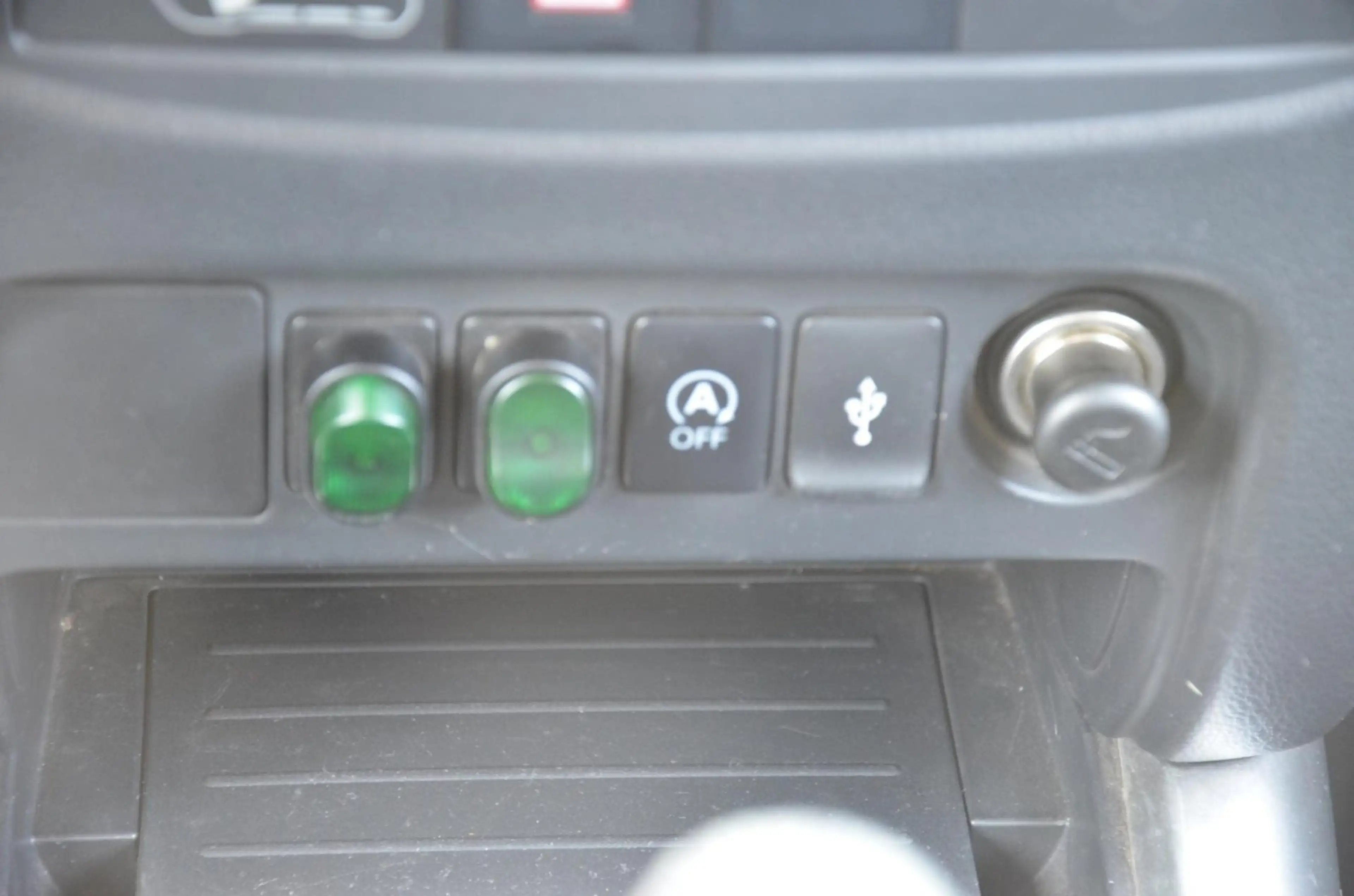 Mitsubishi L200 L 200 4x4 2,4 DI-D Plus Doppelkabine AHK Klinaauto — photo 14